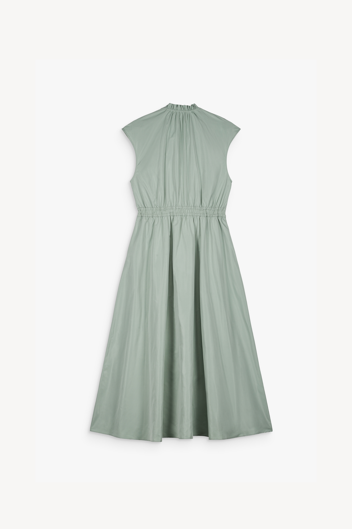 Cette robe midi à col mao volanté et taille réglable