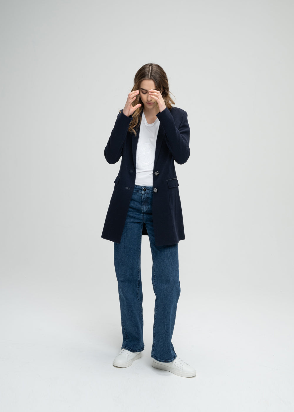 Blazer long en laine marine double boutonnière poches passepoiles en cuir