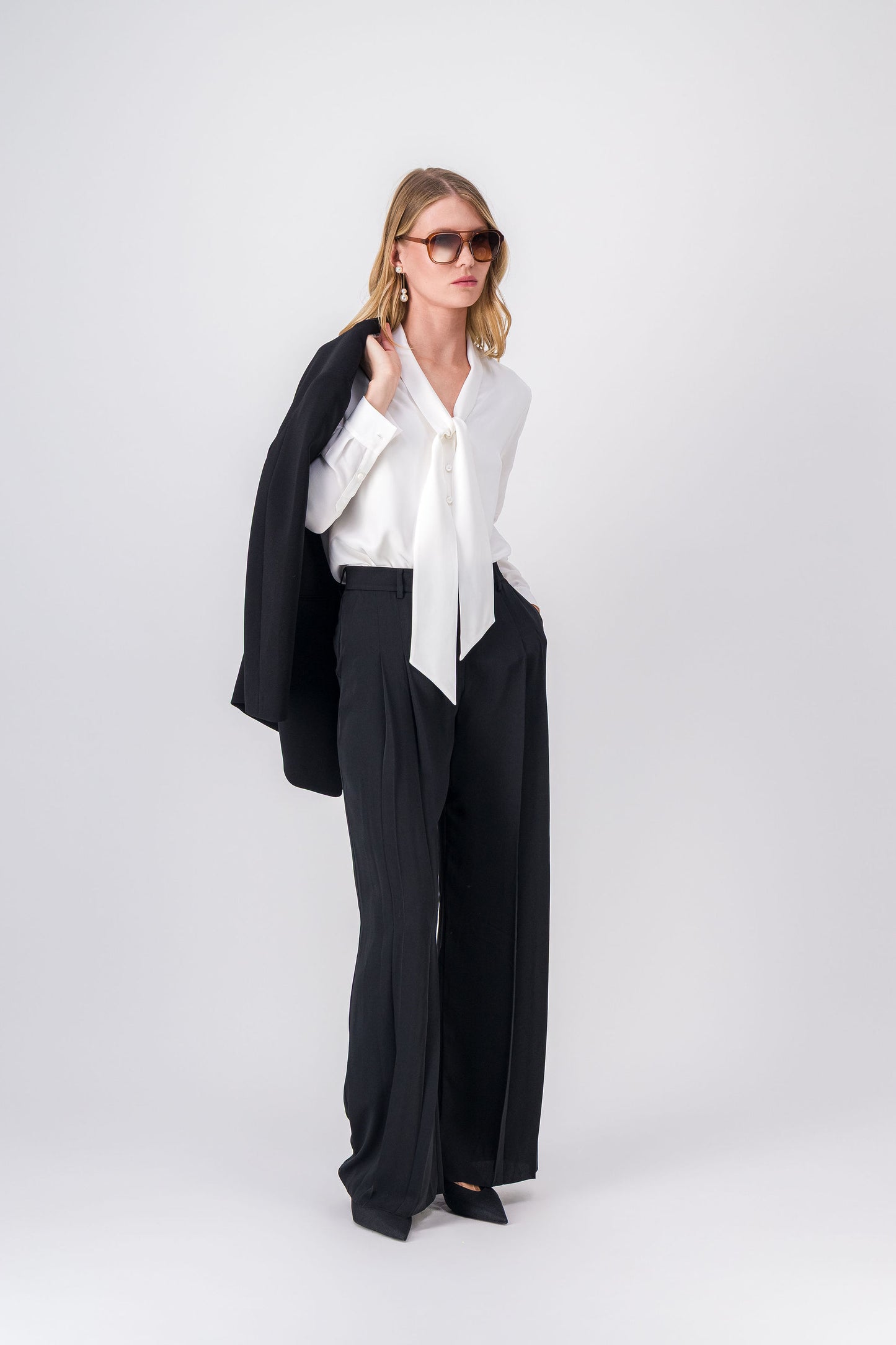 Off-white shirt with pussy bow collar