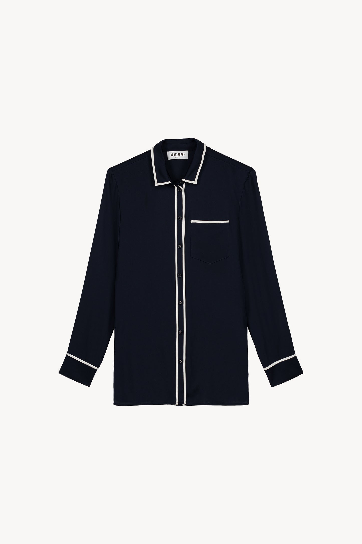 Chemise homme à la coupe moderne, alliant élégance et raffinement avec des détails subtils. Une pièce essentielle pour un style sophistiqué et intemporel.