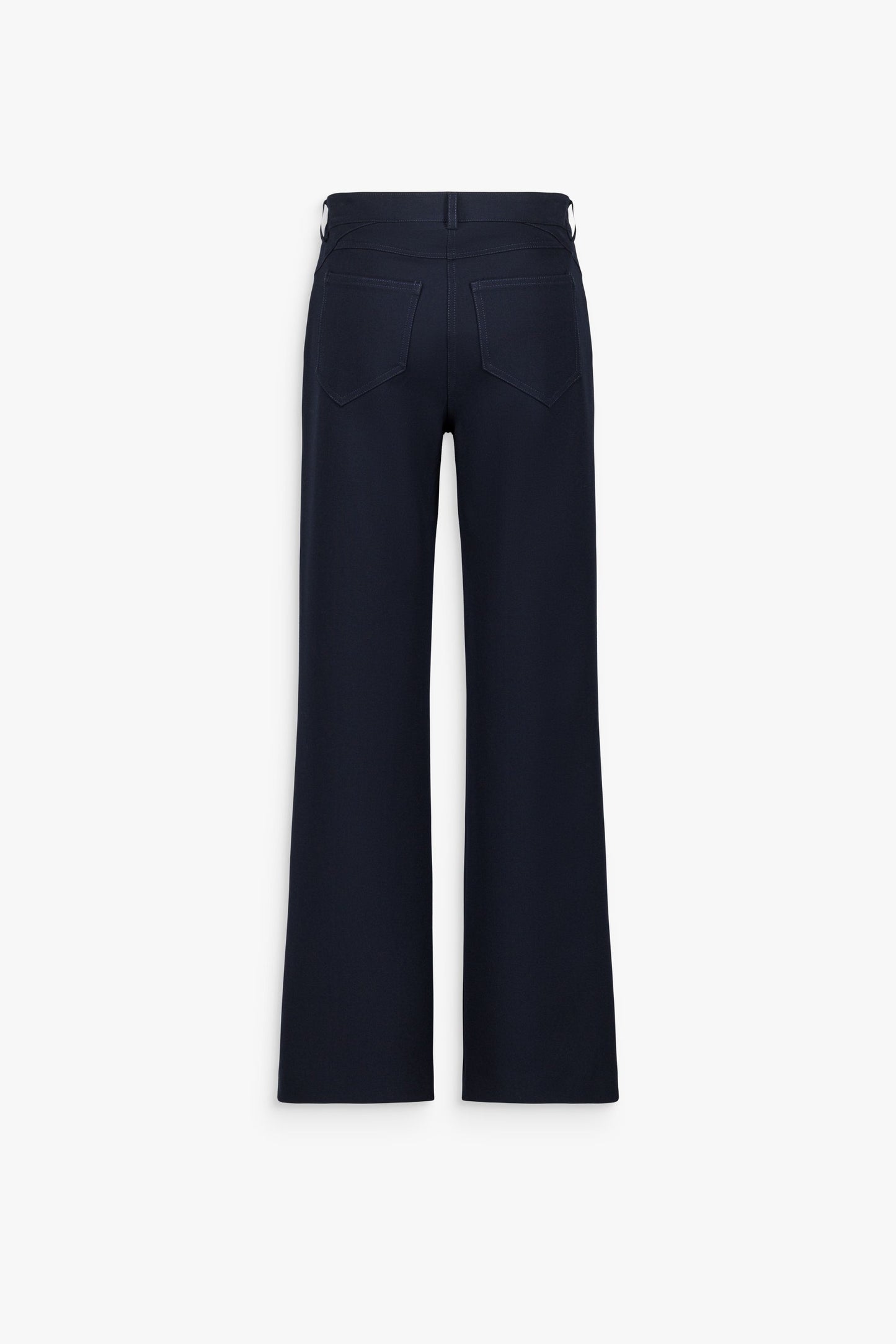 Pantalon long marine au tombé précis et à la coupe droite.