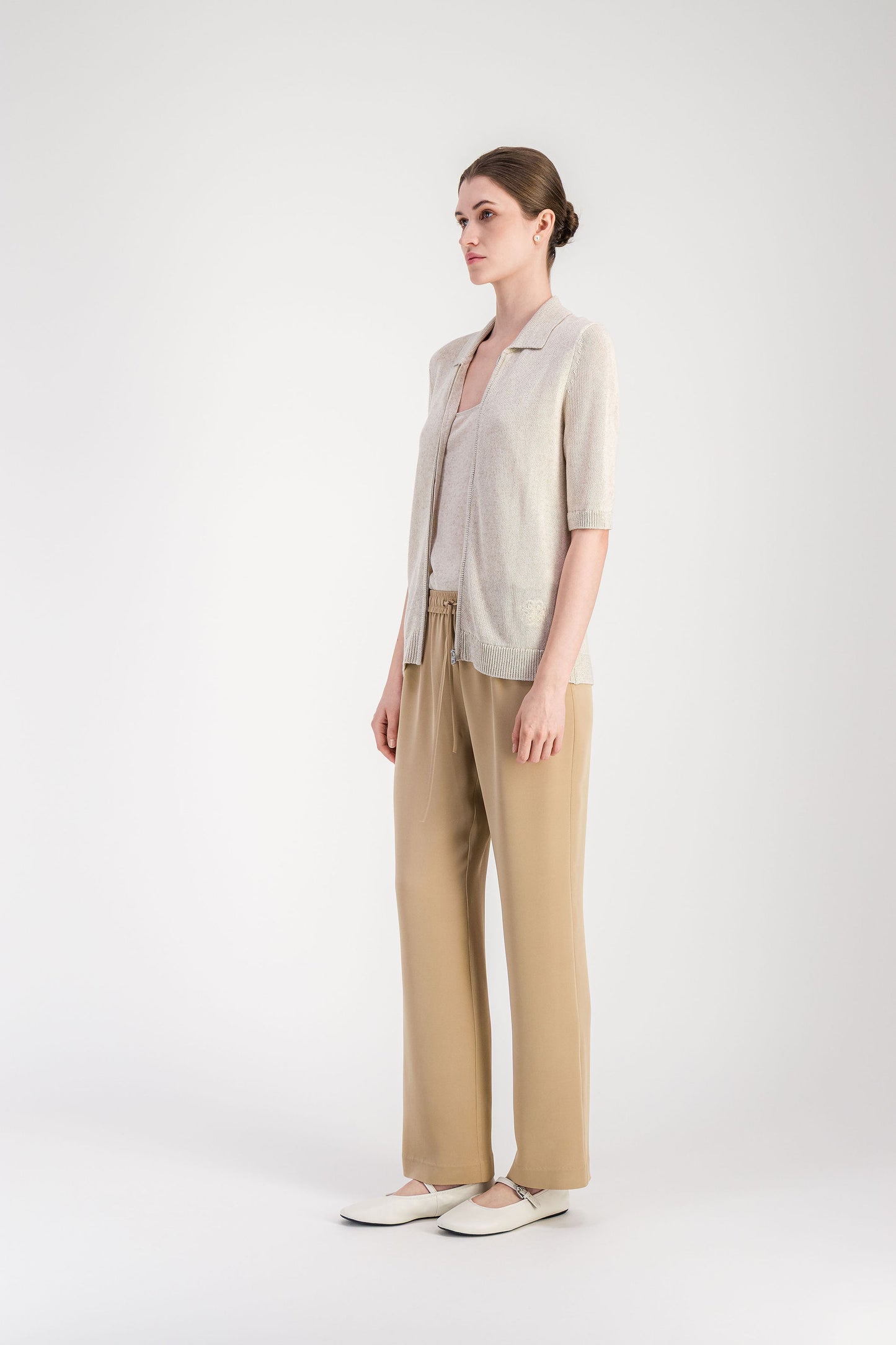 Gilet ajusté beige moyen en maille brodée