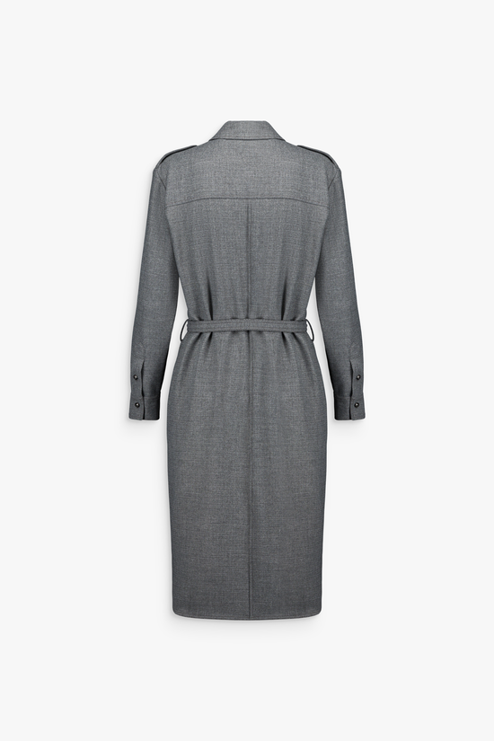 Robe courte gris moyen ceinturée avec détails élégants