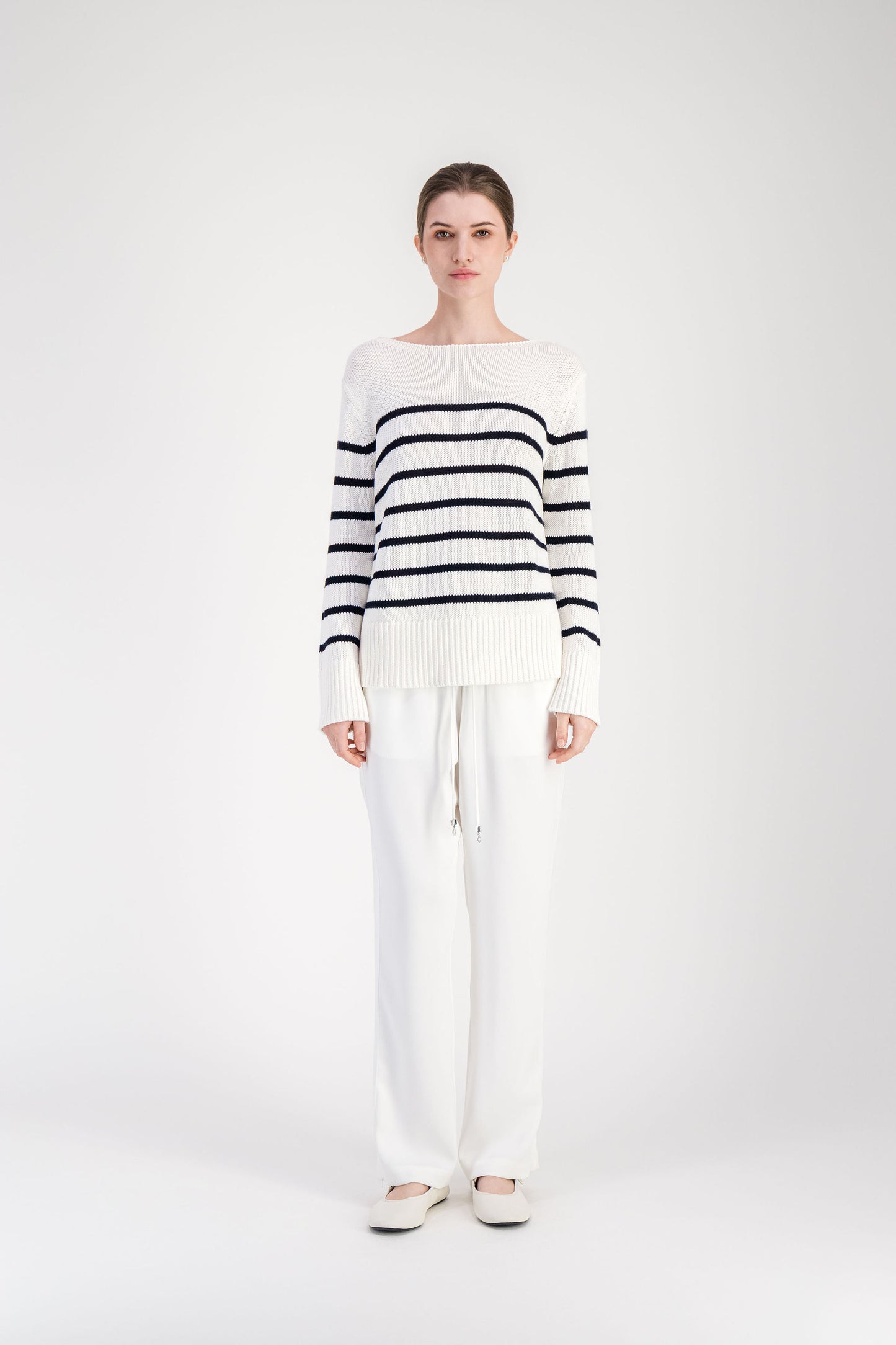 Pull fluide marine rayé