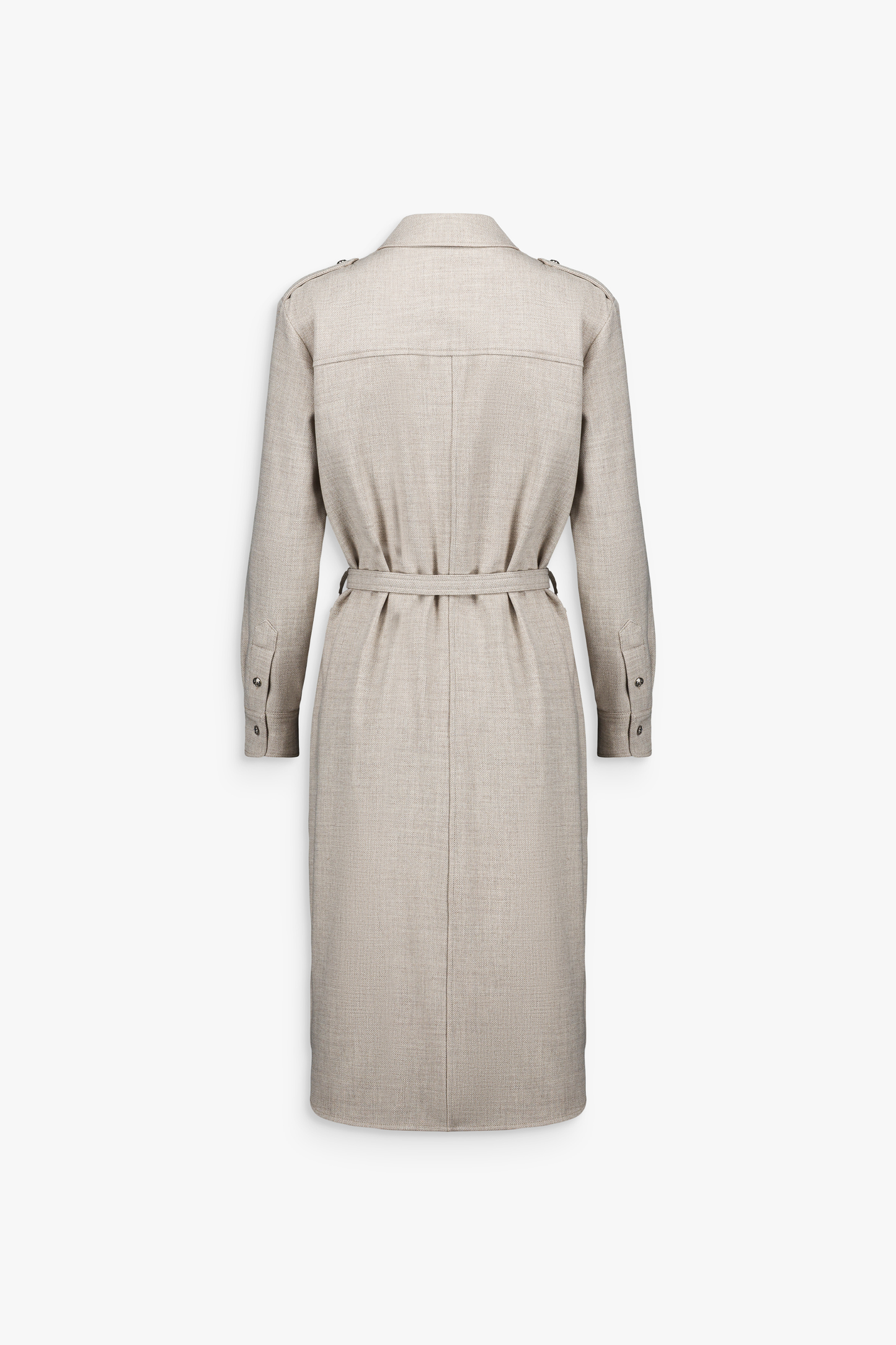 Robe courte béton, élégante et sobre, taille mise en valeur par la ceinture.