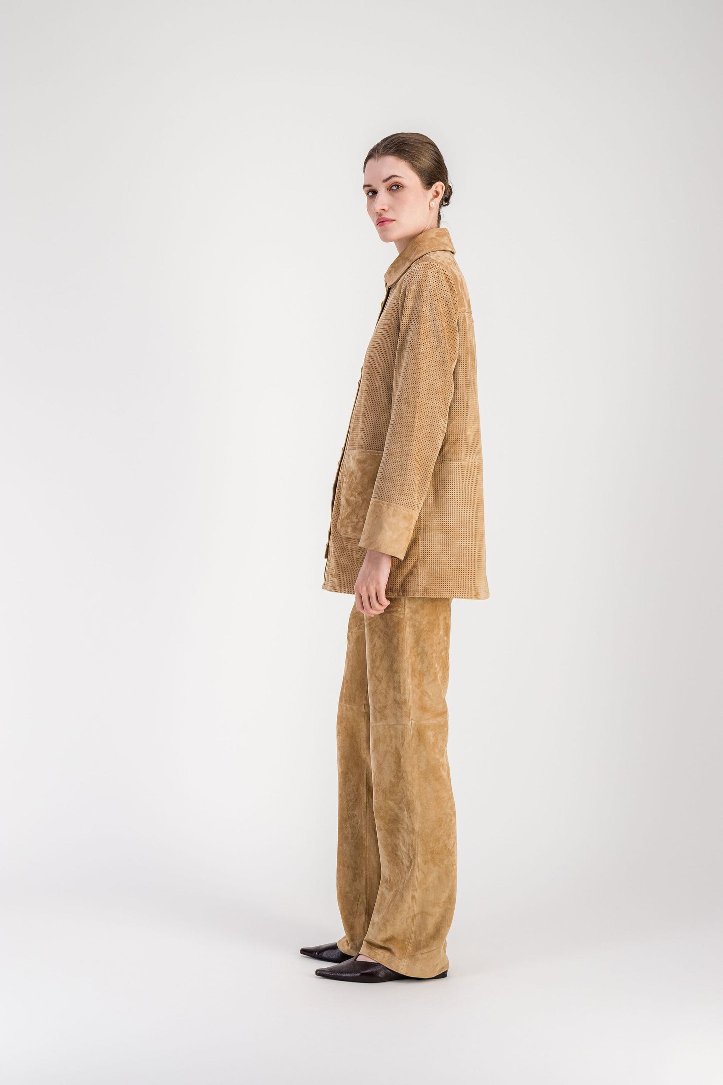 Pantalon tailleur en daim beige moyen