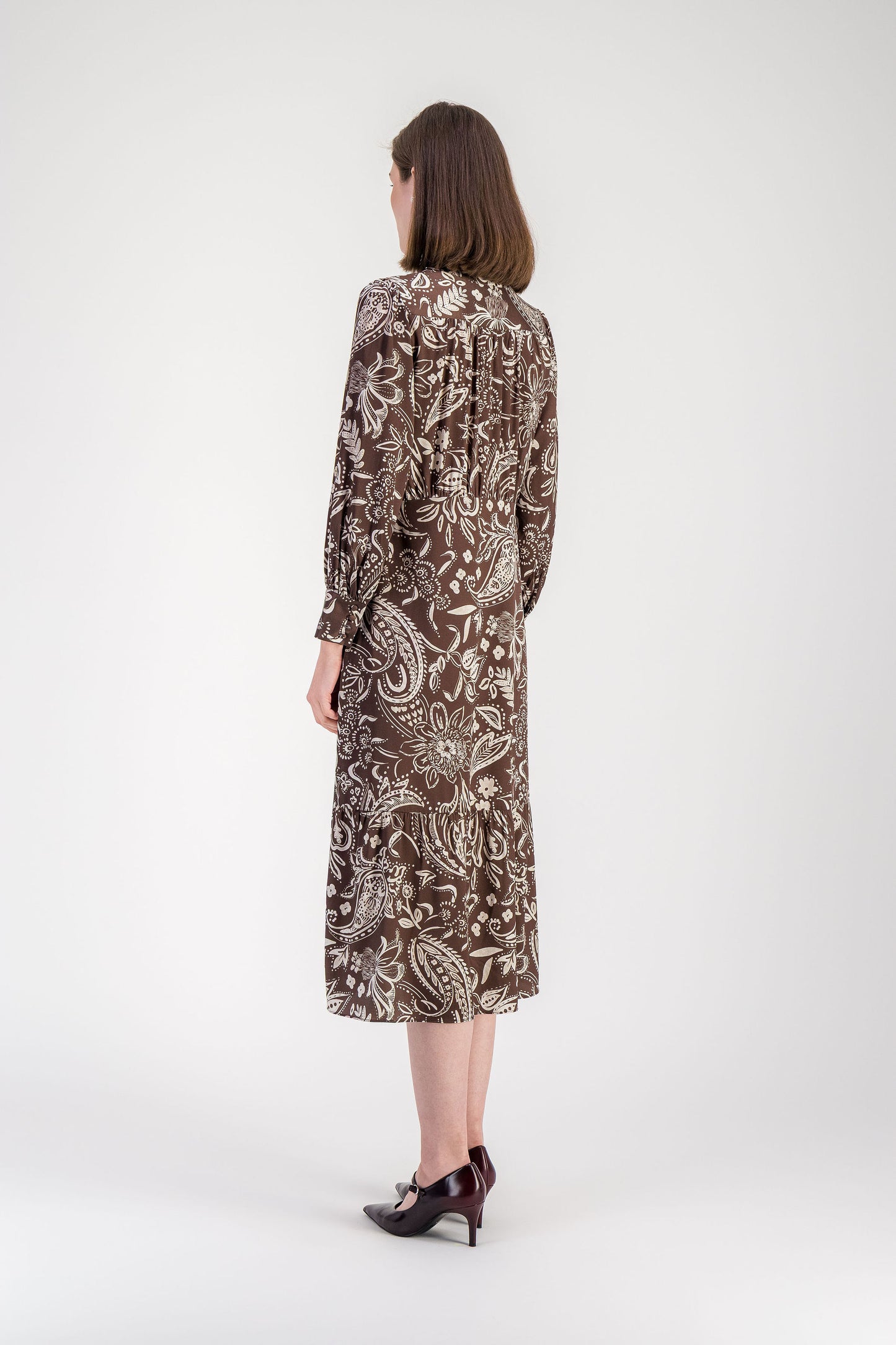 Robe longue imprimée en soie à manches bouffantes