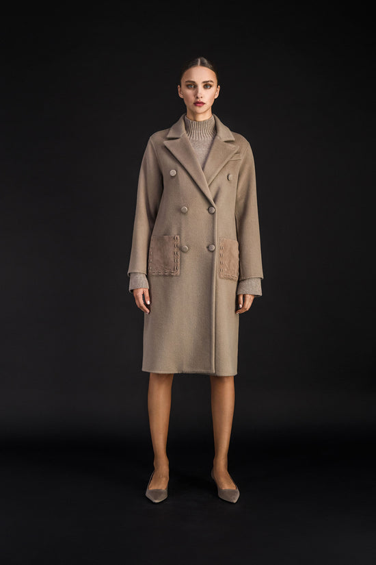 Manteau long brodé taupe moyen