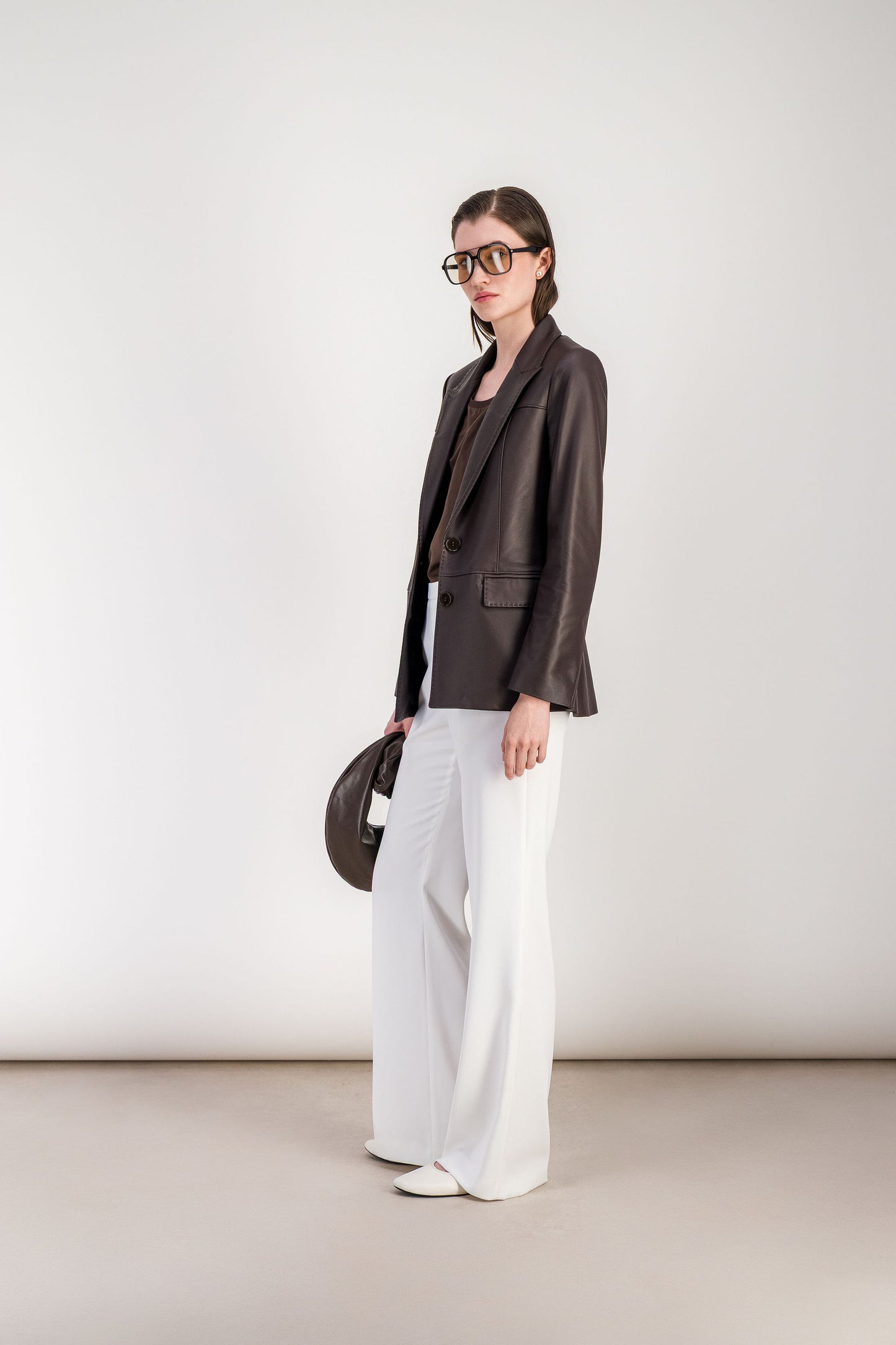 Veste droite en cuir marron