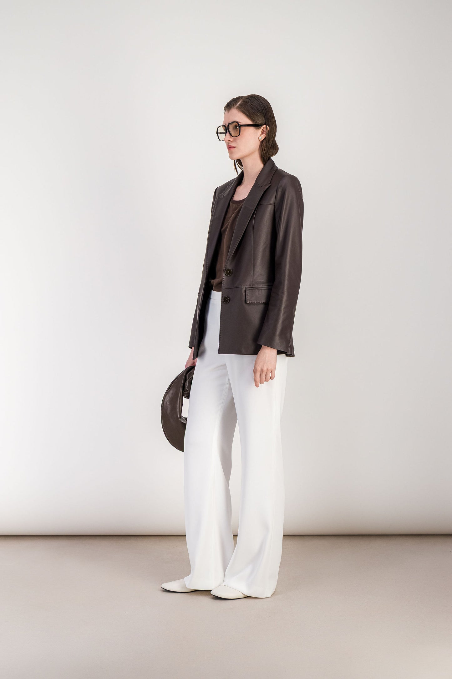 Veste droite en cuir marron