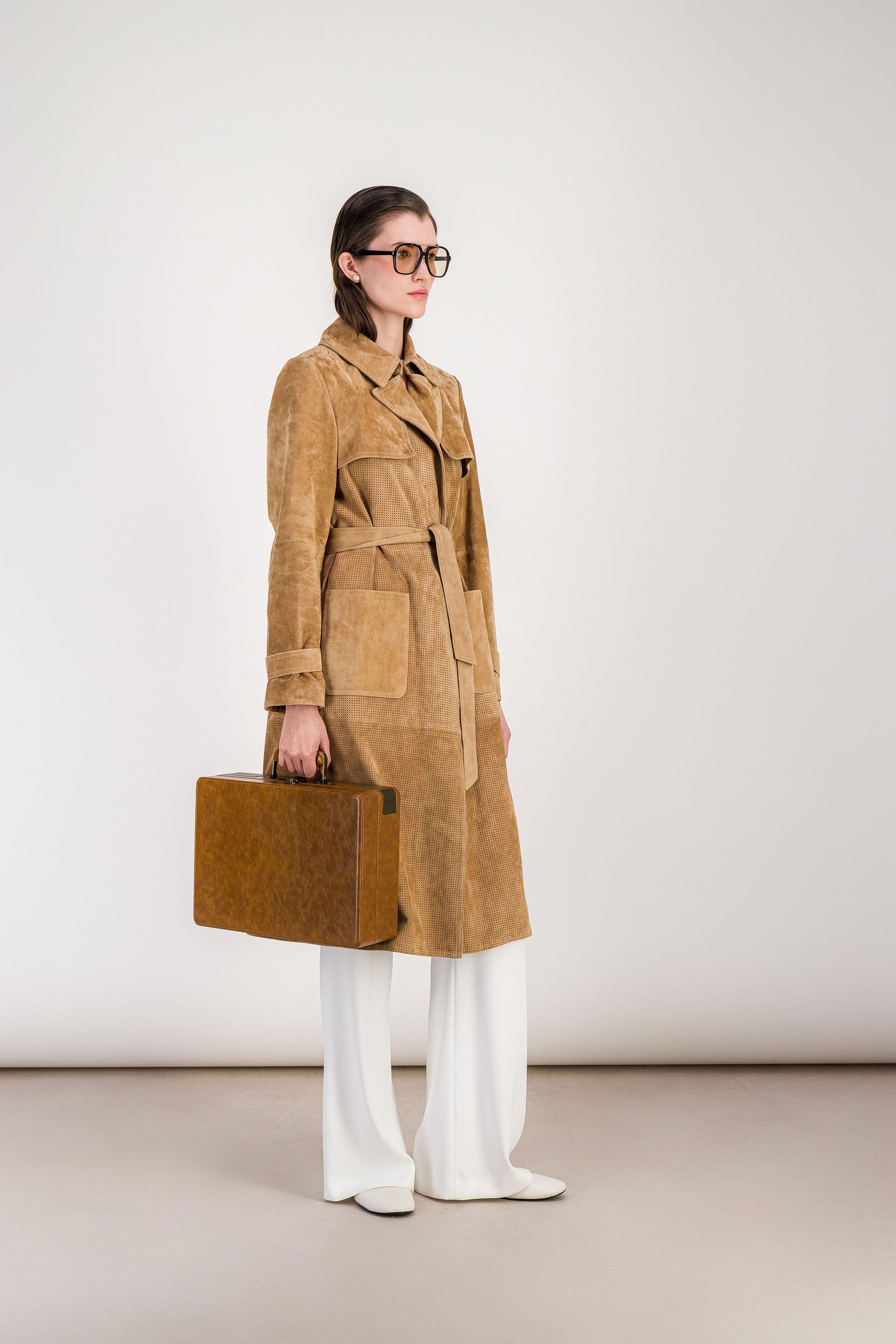 Trench-coat ajusté en daim beige moyen