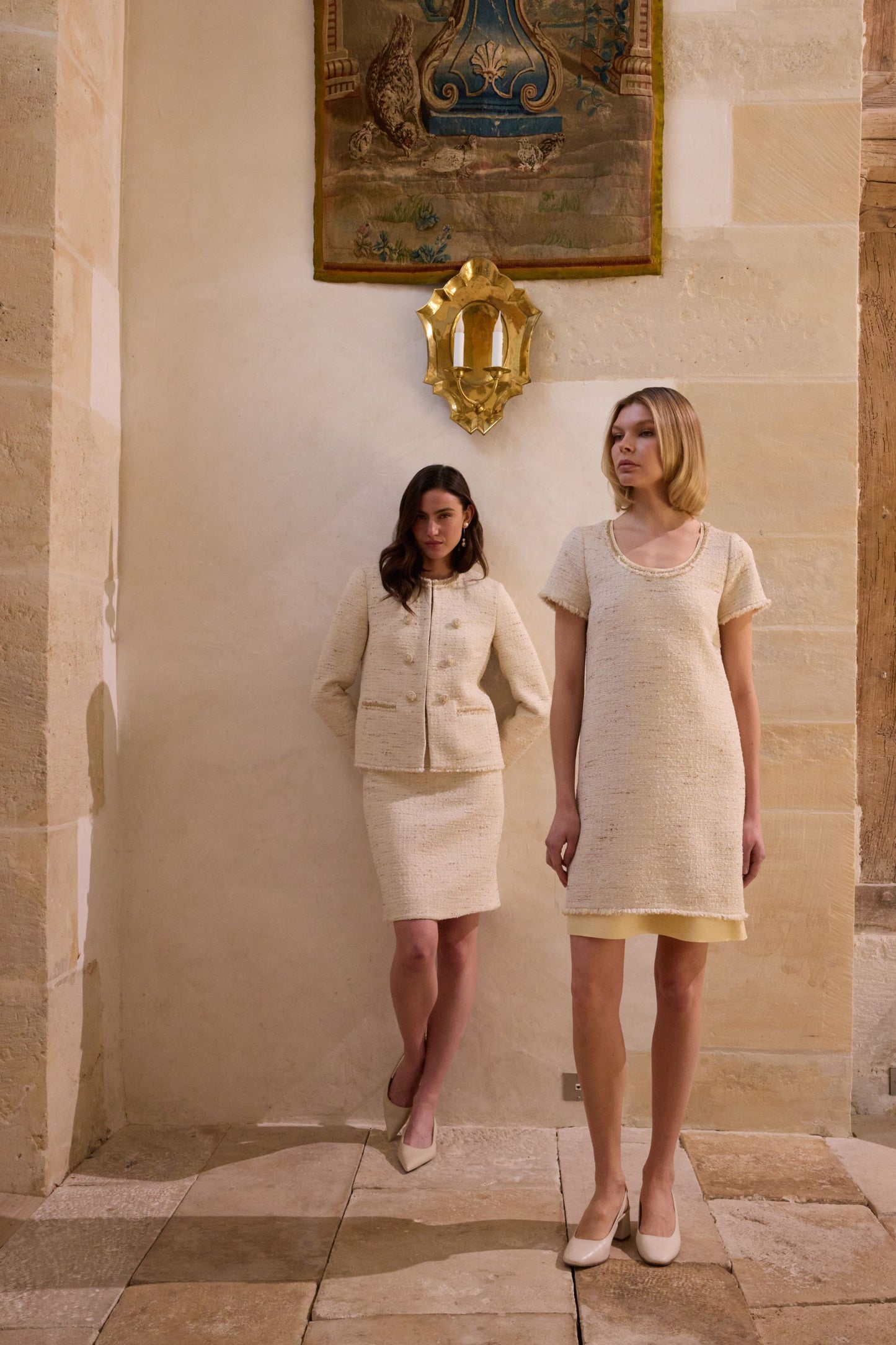 Robe droite jaune clair en tweed à manches courtes