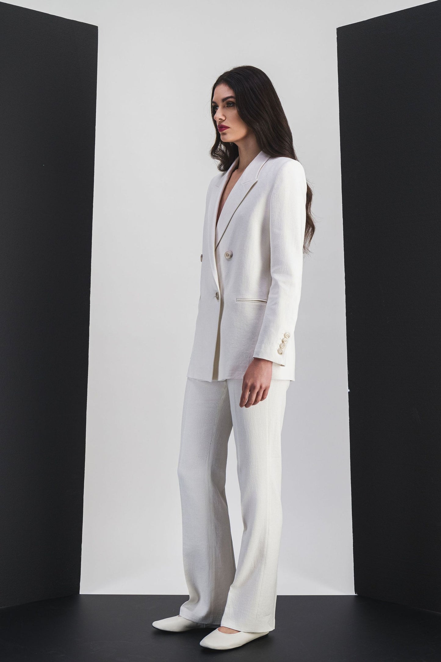 4-button double-breasted tailored jacket in optical white