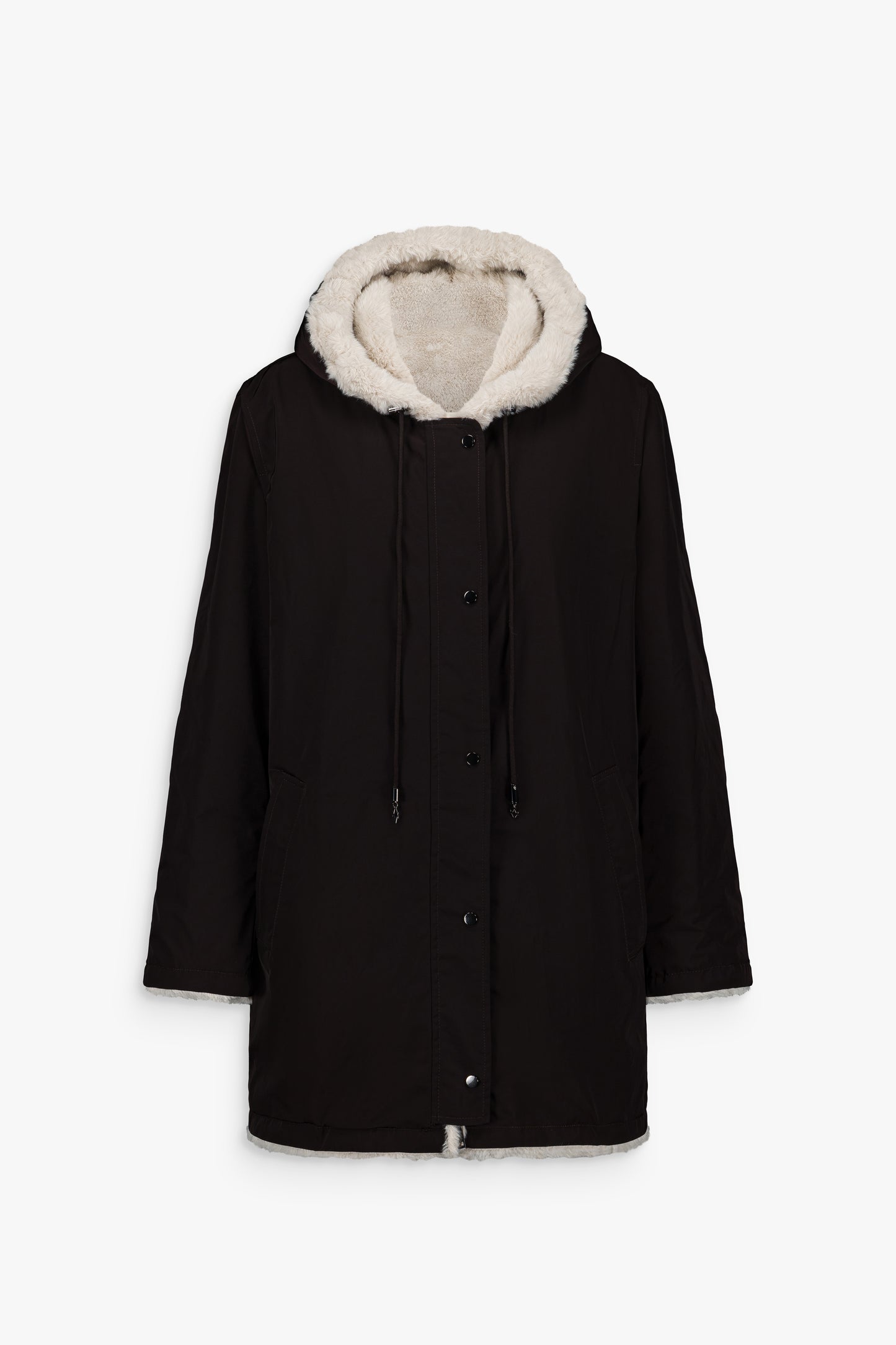 Manteau réversible ébène avec une face en fourrure douce et une face lisse, capuche à cordons bijoux et coupe droite.