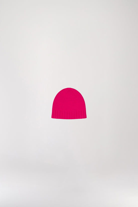 Raspberry cashmere hat