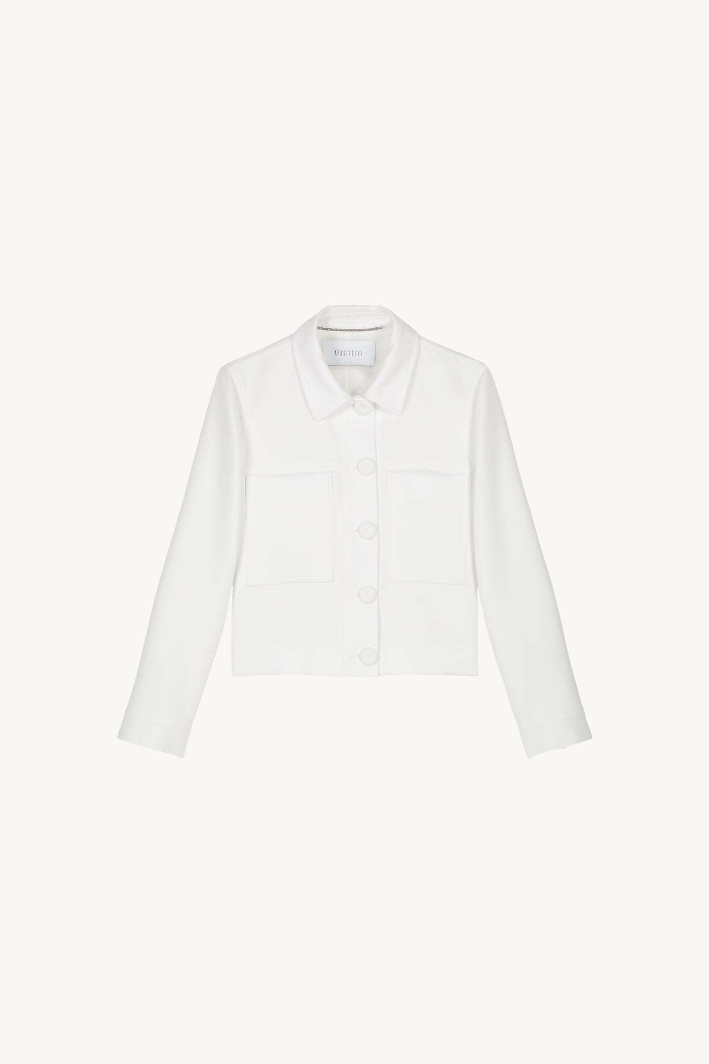 Veste blazer courte blanche, avec une coupe droite et un col tailleur . 