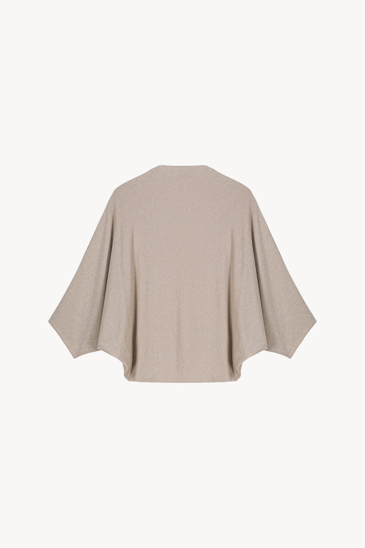 Veste poncho courte manches chauves-souris en or mat, conçue en tissu lamé en jersey finement texturé avec des paillettes dorées pour une finition élégante. Sans boutonnage, elle offre une allure chic avec ses manches courtes chauves-souris.