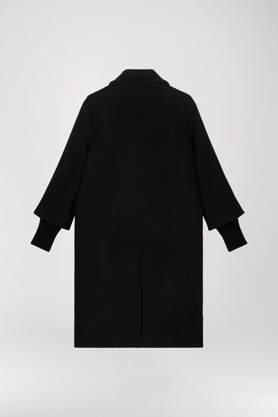 Manteau à franges noirs