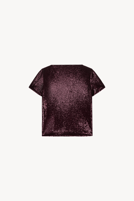 T-shirt à sequins grenat présentant un col rond et des manches courtes, il est orné de rangées de sequins grenats 