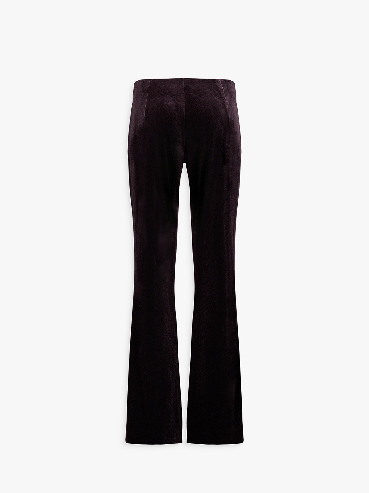 Dos du pantalon grenat, coupe évasée et lignes allongées.