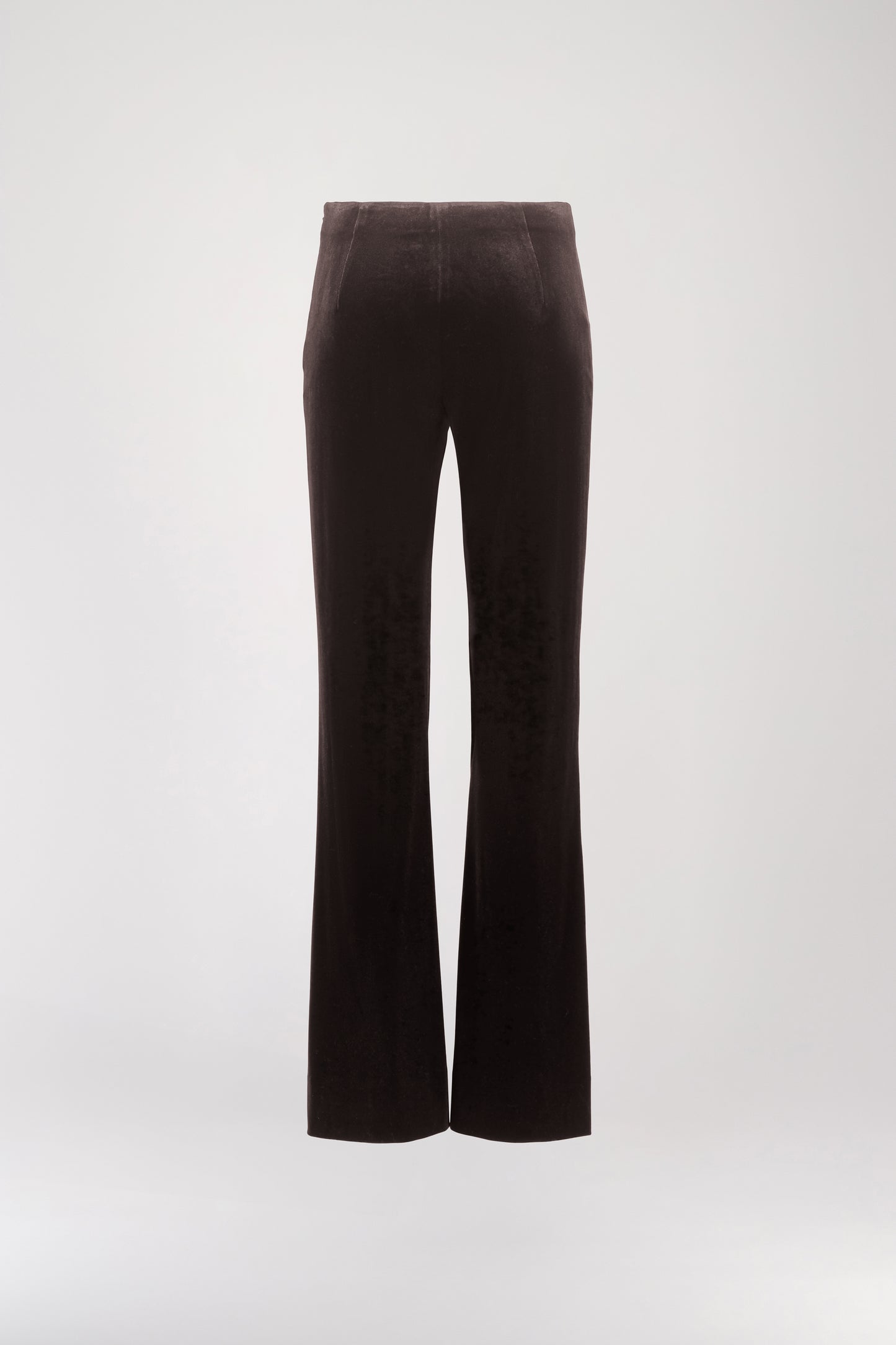 Pantalon en velours ebene orné d'une coupe ample, zip latérale invisible et des jambes évasées.