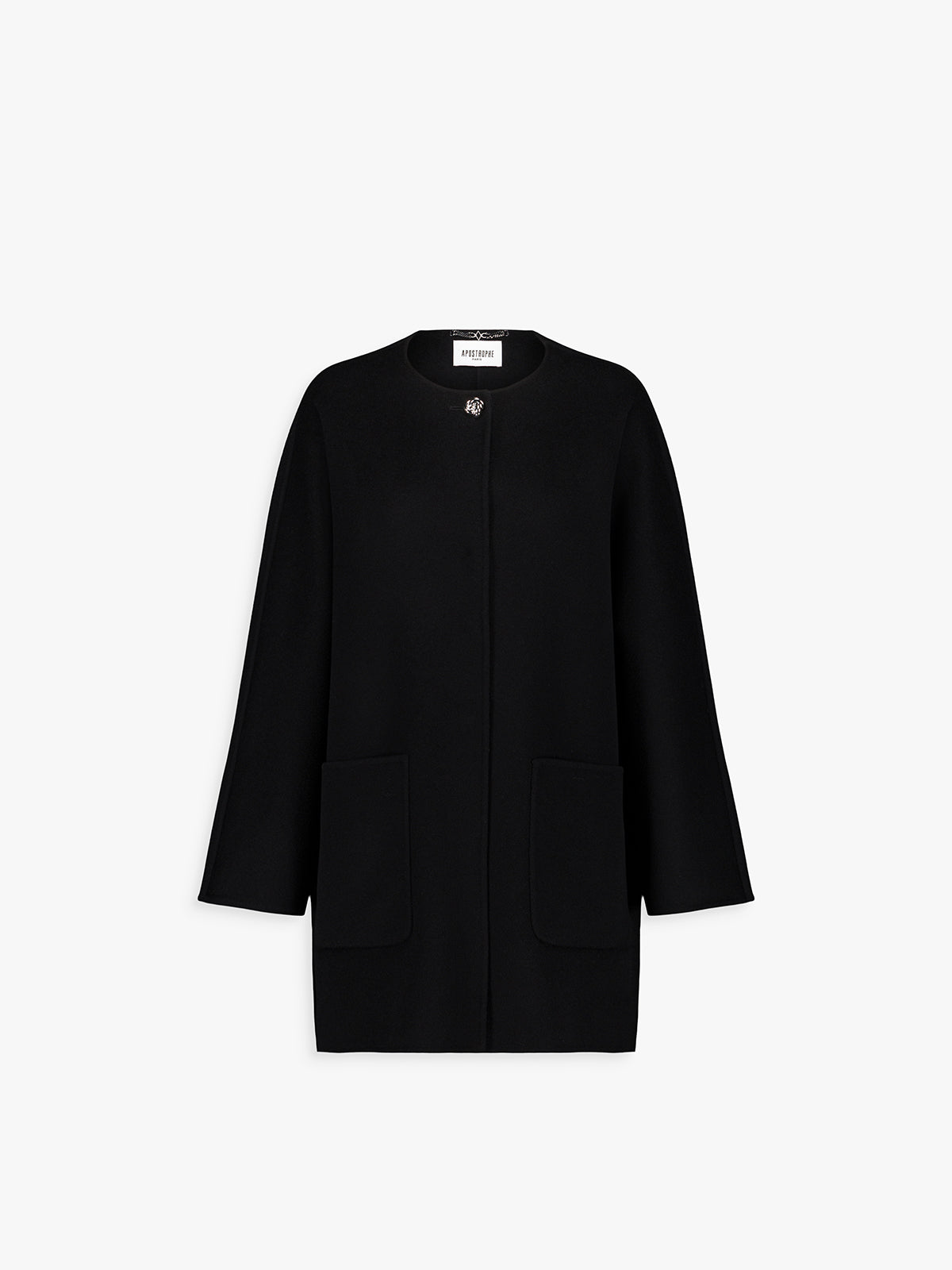 Manteau droit noir en laine et cachemire avec boutons bijoux et poches plaquées.