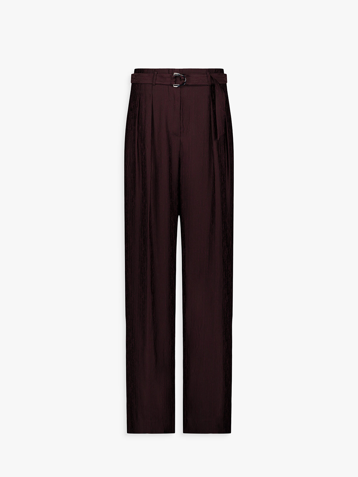 Pantalon droit grenat à taille ceinturée et plis raffinés.