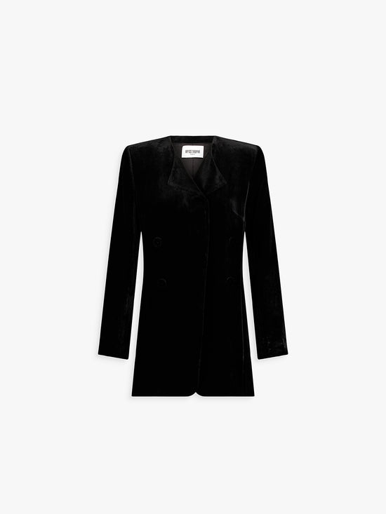 Veste longue en velours noir, col ample et coupe droite.