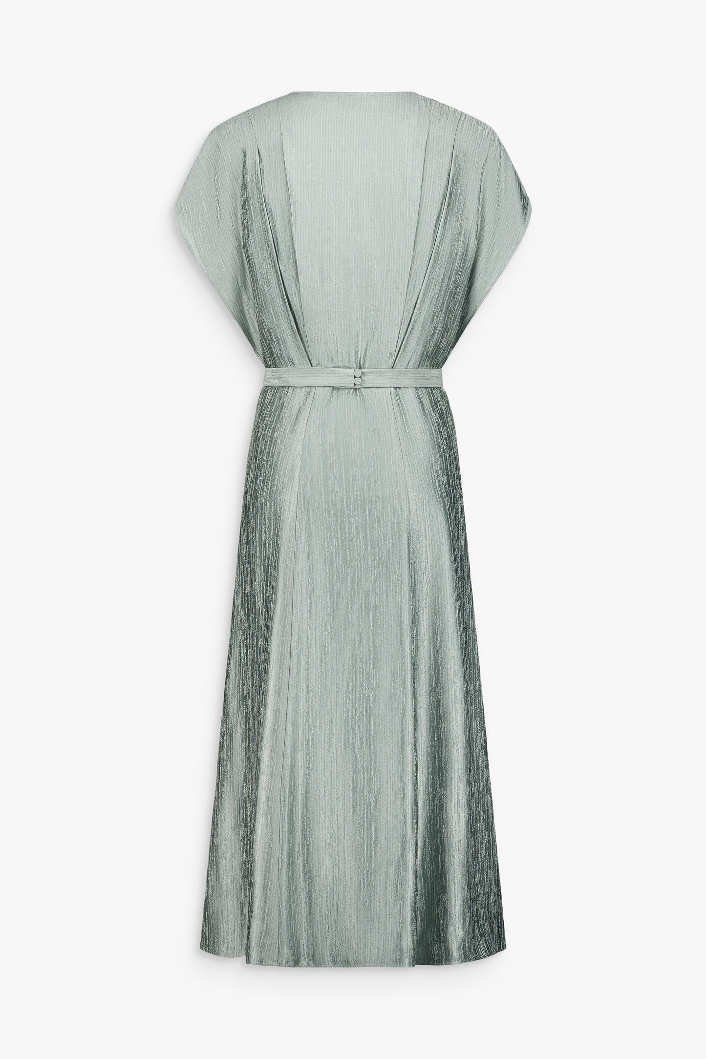 Robe longue fluide sauge avec taille ceinturée et texture subtilement brillante.