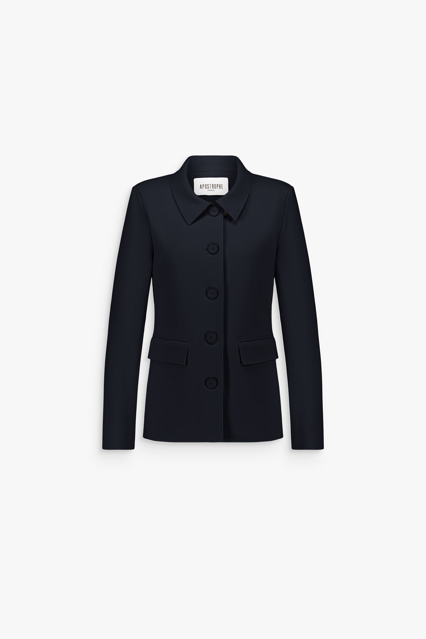 Veste marine inspirée du vestiaire utilitaire, avec poches plaquées et boutonnage apparent.