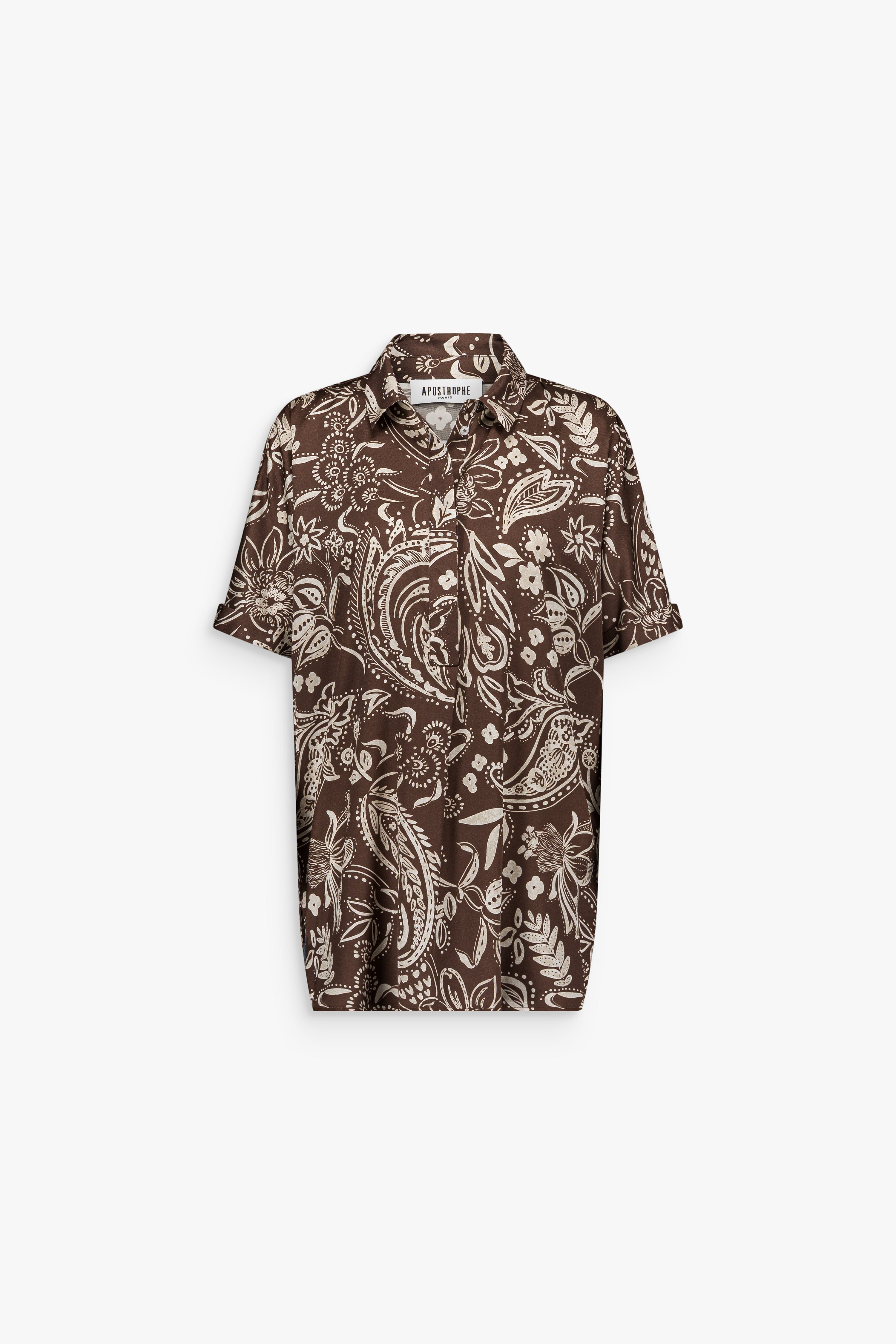 Chemise tunique en soie stretch marron glacé avec imprimé floral discret et ouvertures latérales.