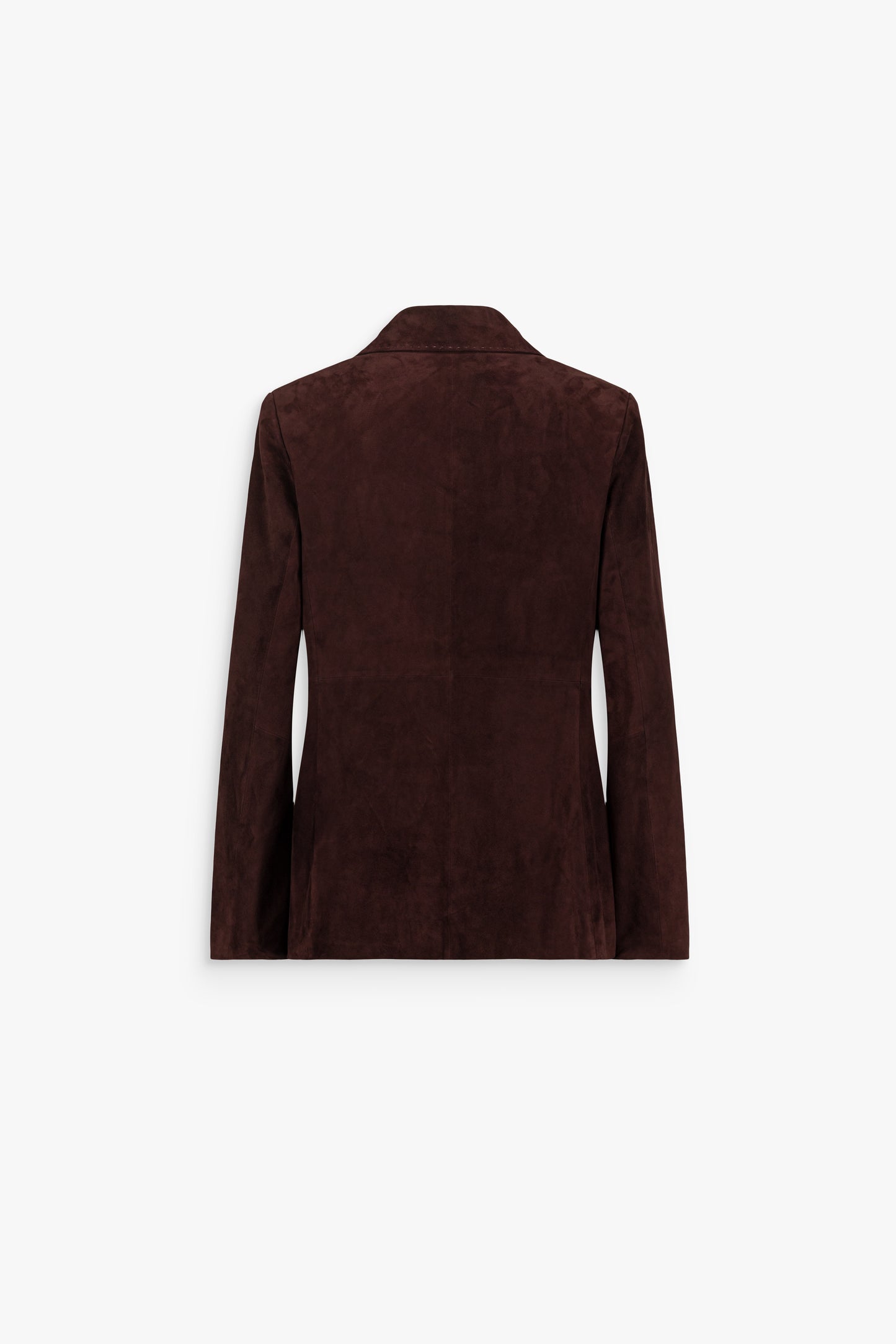 Veste droite croisée en daim grenat, à revers crantés, double boutonnage, découpes verticales et poches passepoilées.