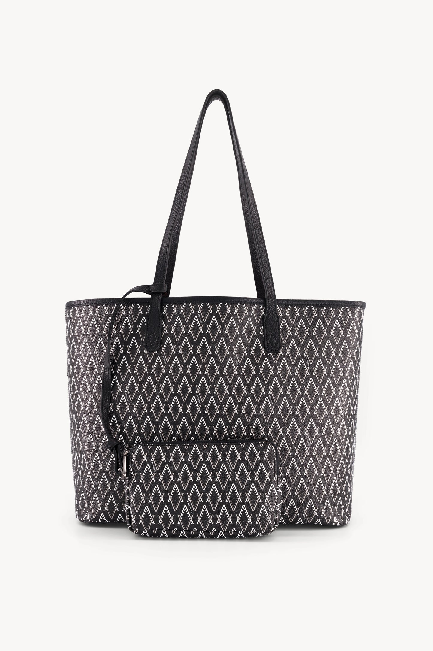 Ce sac cabas spacieux orné du monogramme Apostrophe