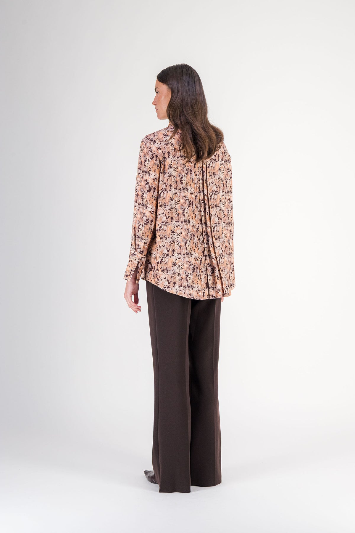 Pantalon tailleur évasé marron foncé