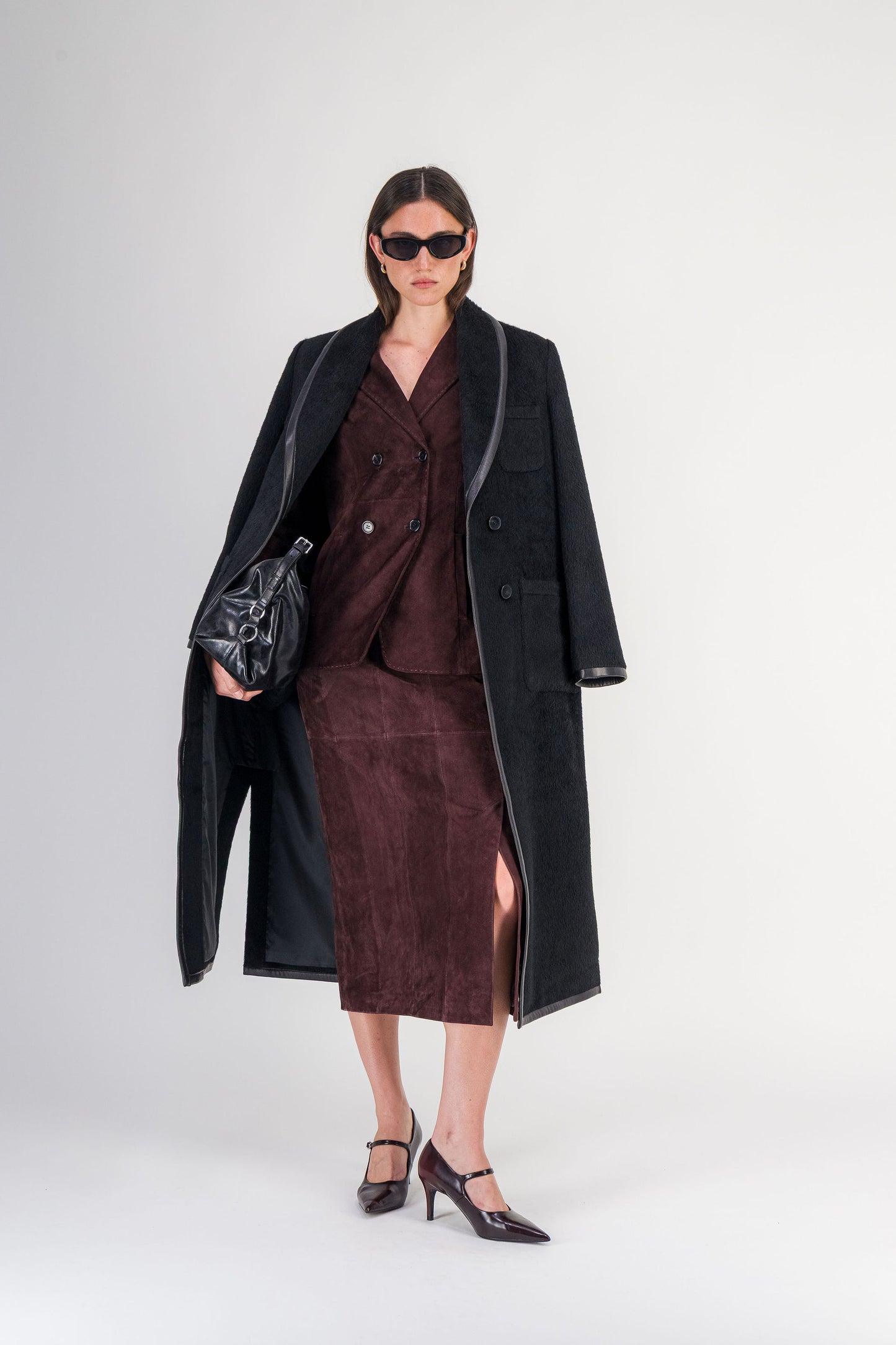 Veste droite croisée à revers crantés en daim grenat