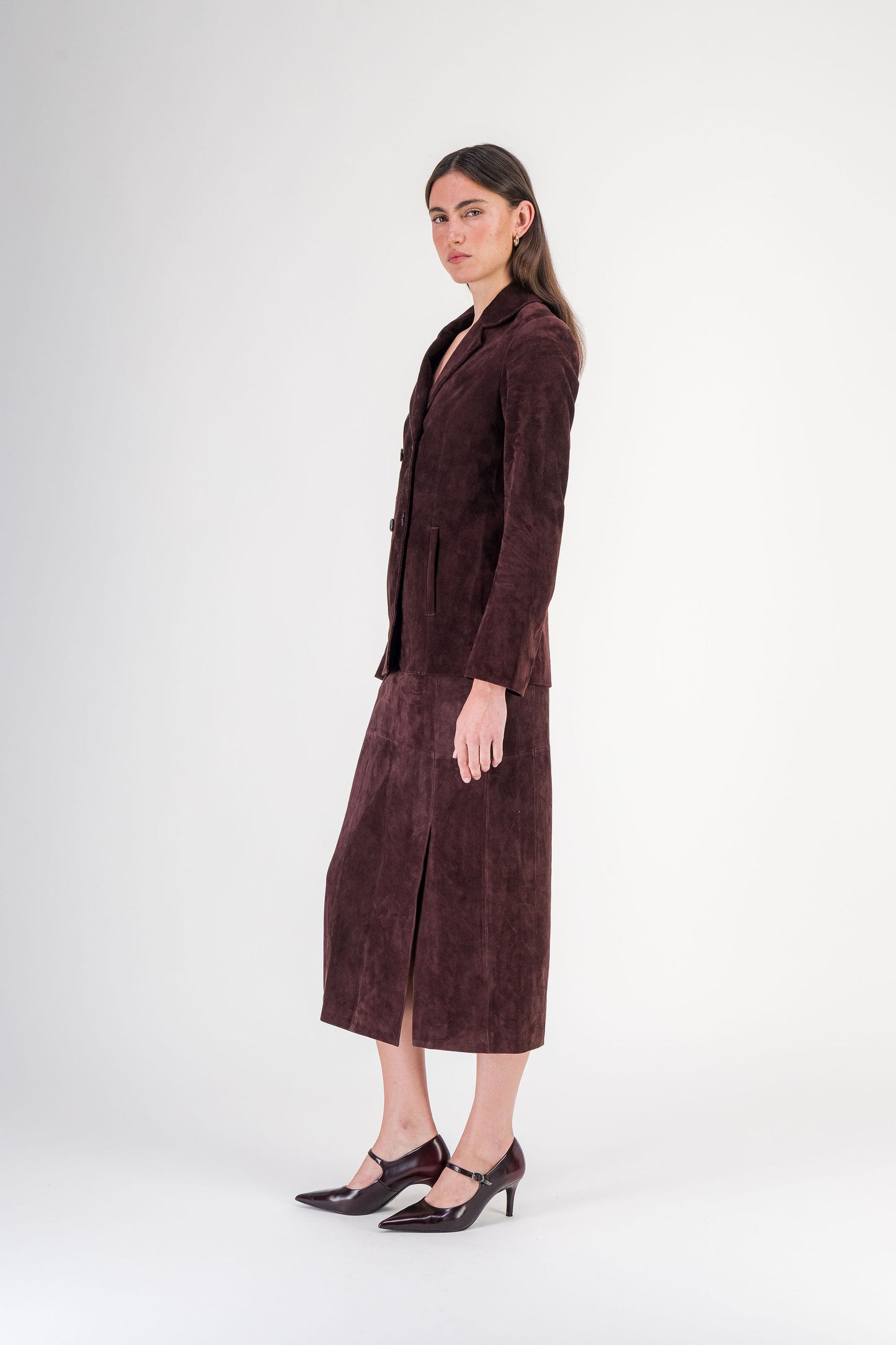 Veste droite croisée à revers crantés en daim grenat