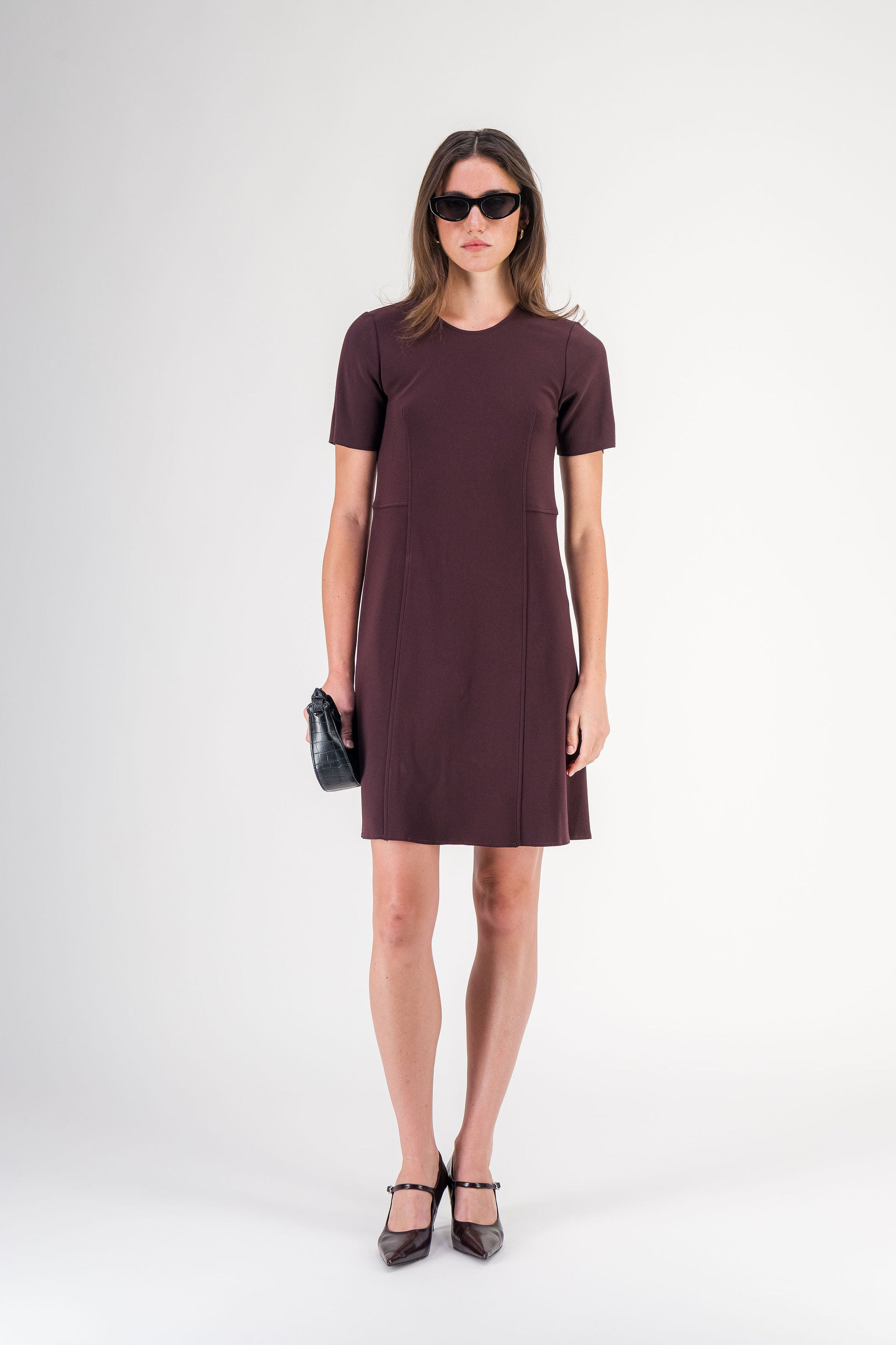 Robe midi droite à empiècements latéraux grenat