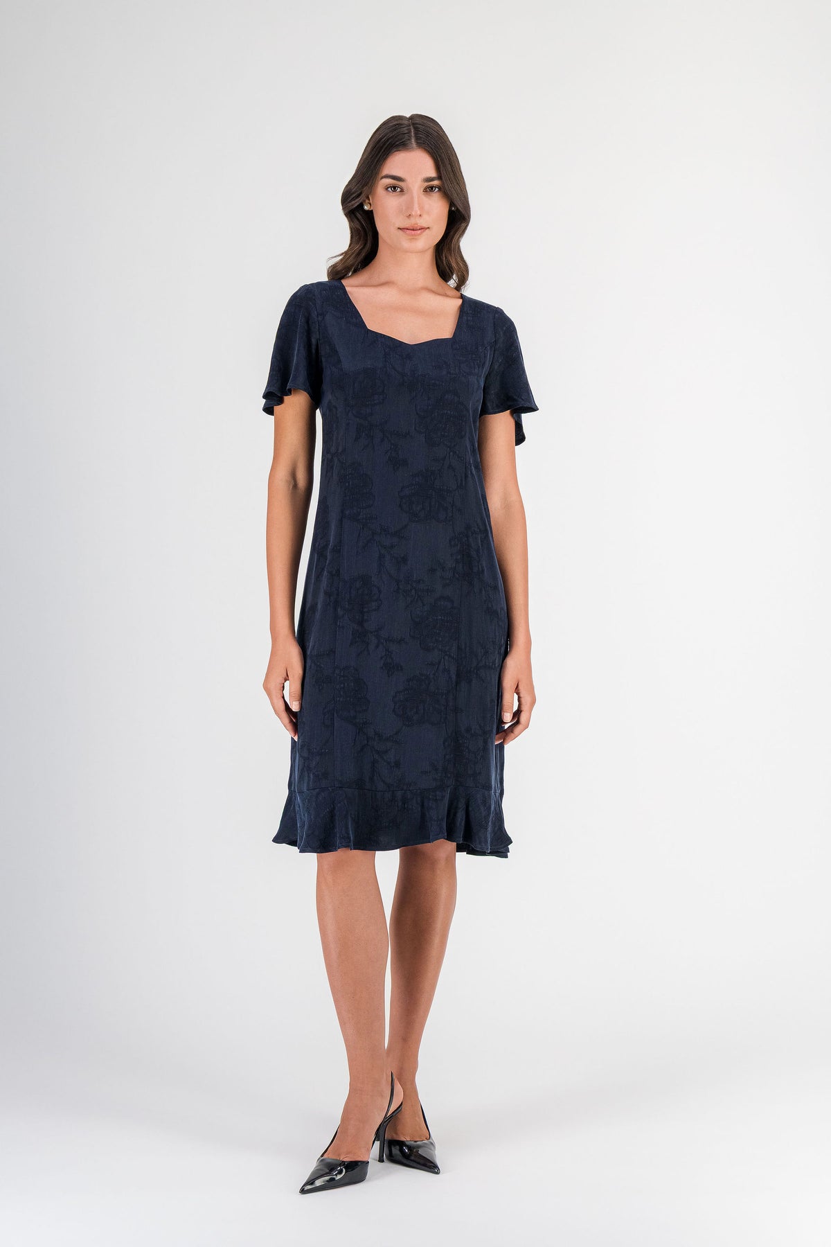 Robe fleurie décolleté cœur marine