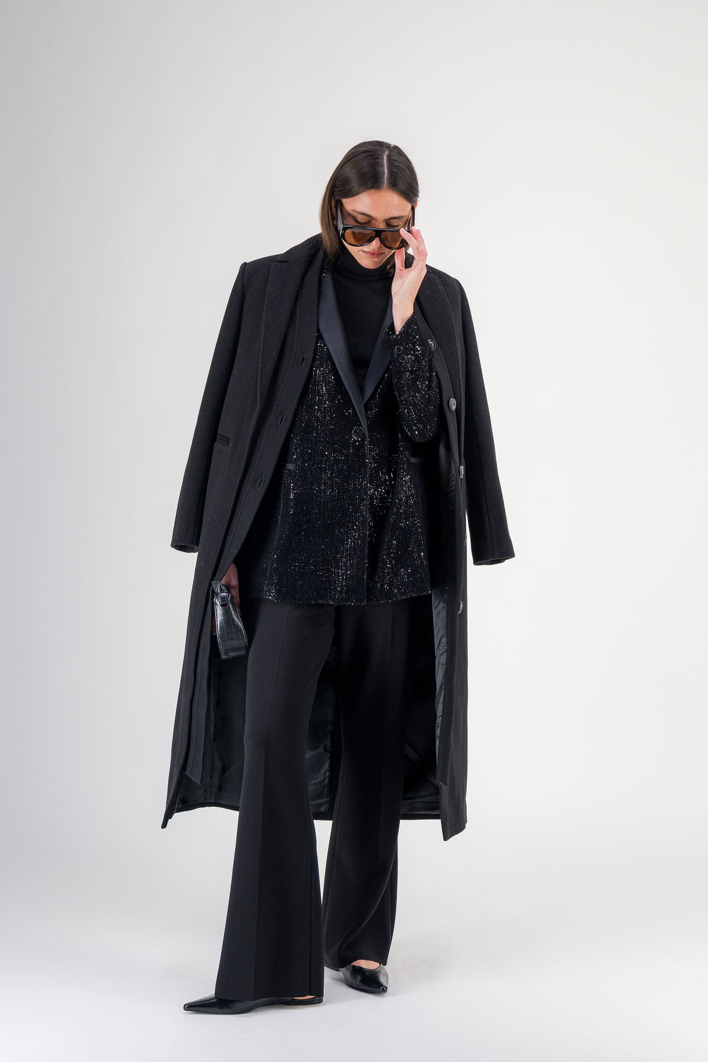 Blazer ajusté à revers crantés en tissu stretch noir