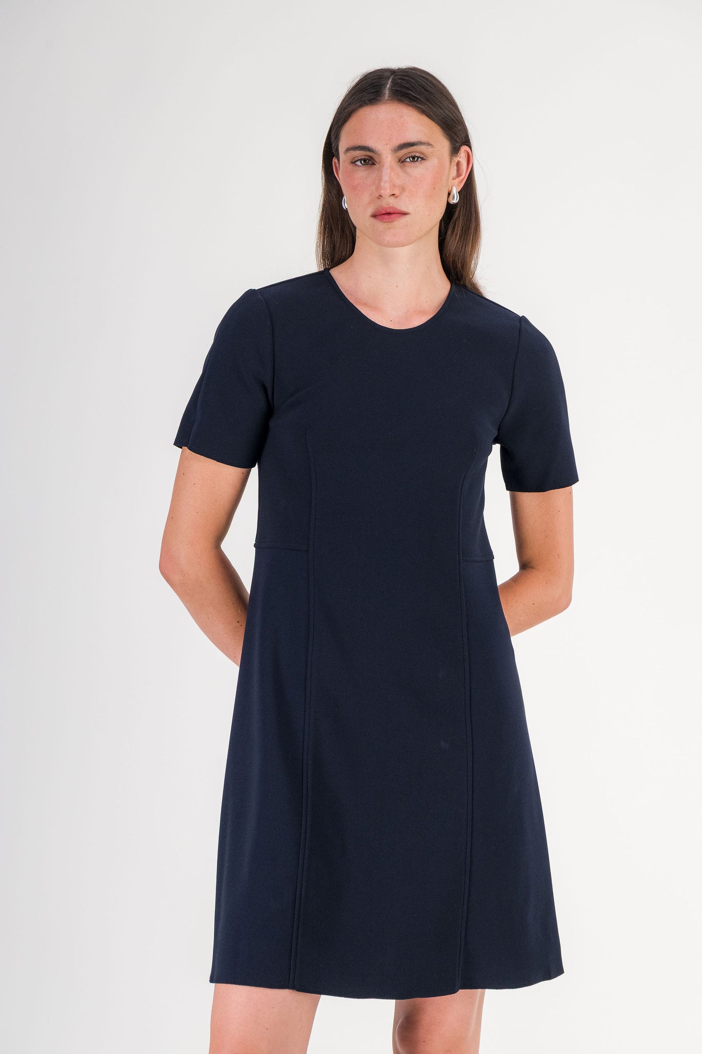 Robe midi droite à empiècements marine