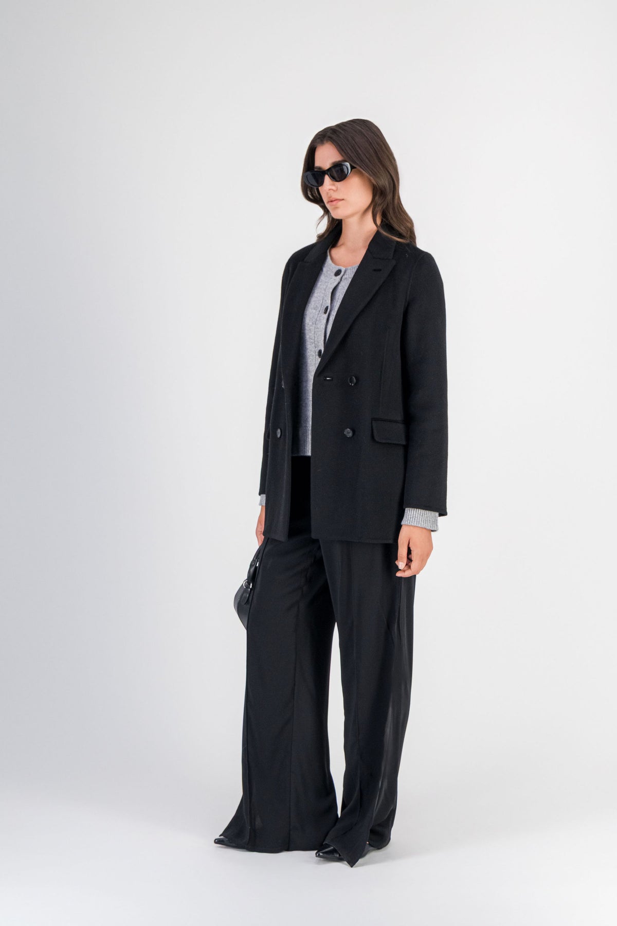 Manteau croisé ajusté en laine et cachemire noir