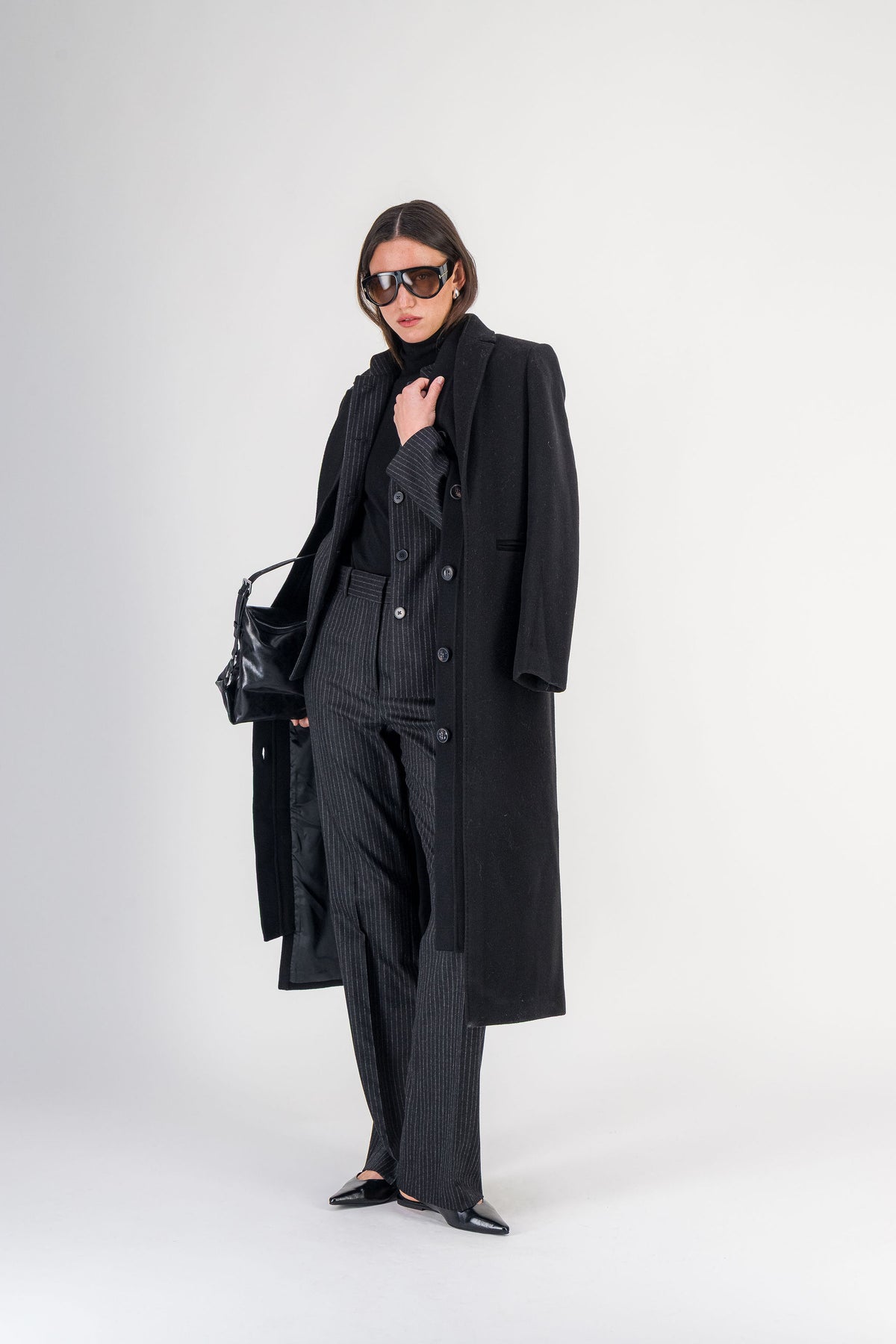 Pantalon droit à plis en laine et cachemire noir
