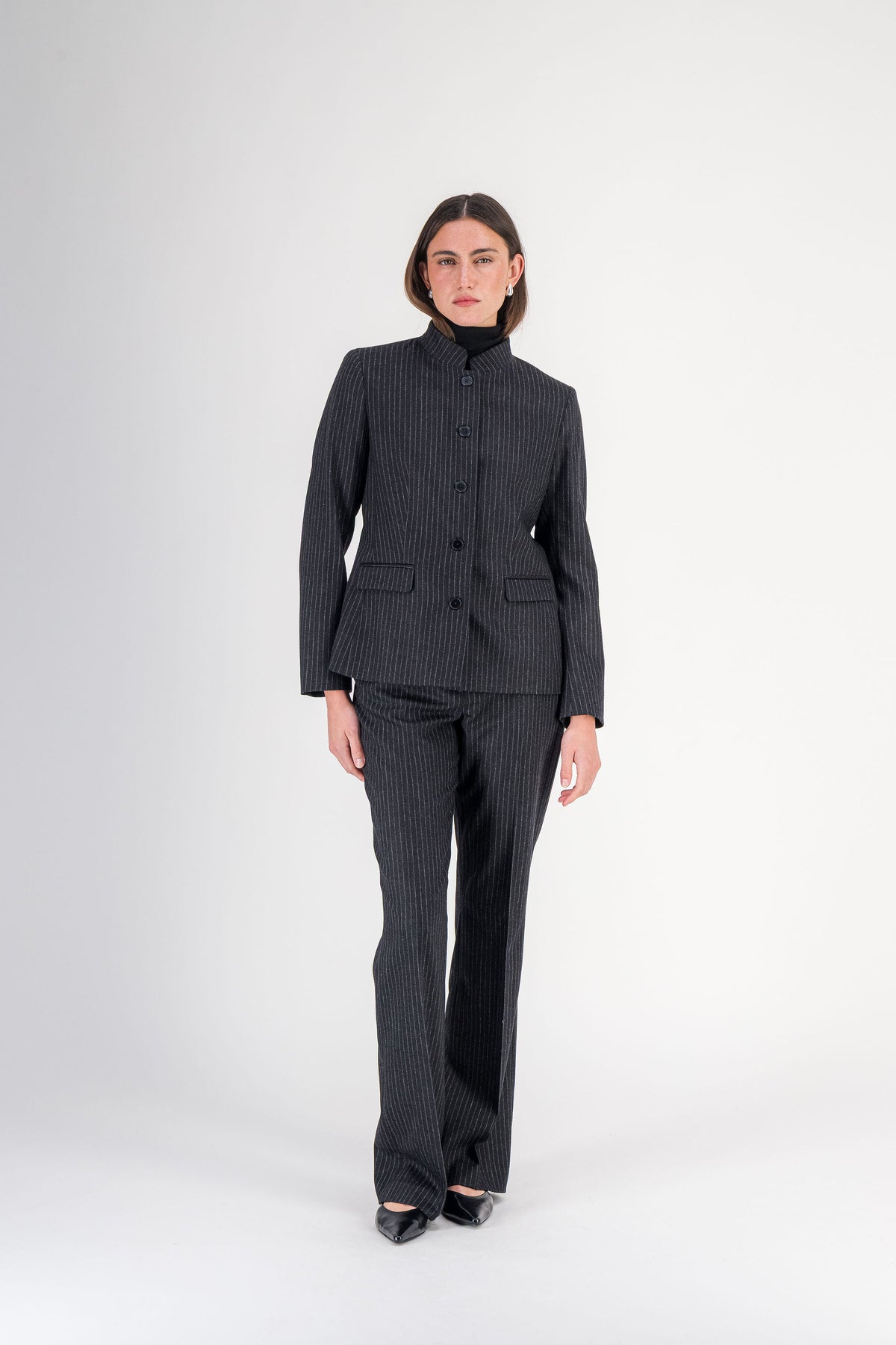 Veste cintrée à col montant en laine et cachemire noire