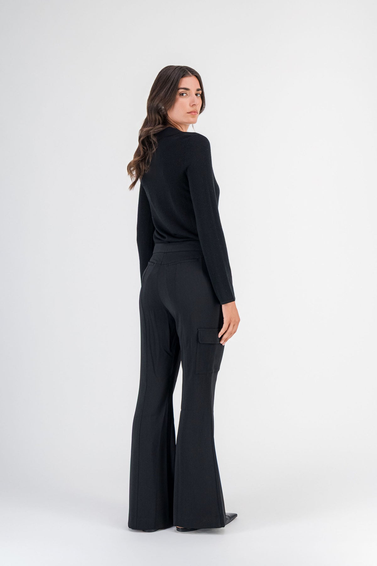 Pantalon évasé poches à rabat noir