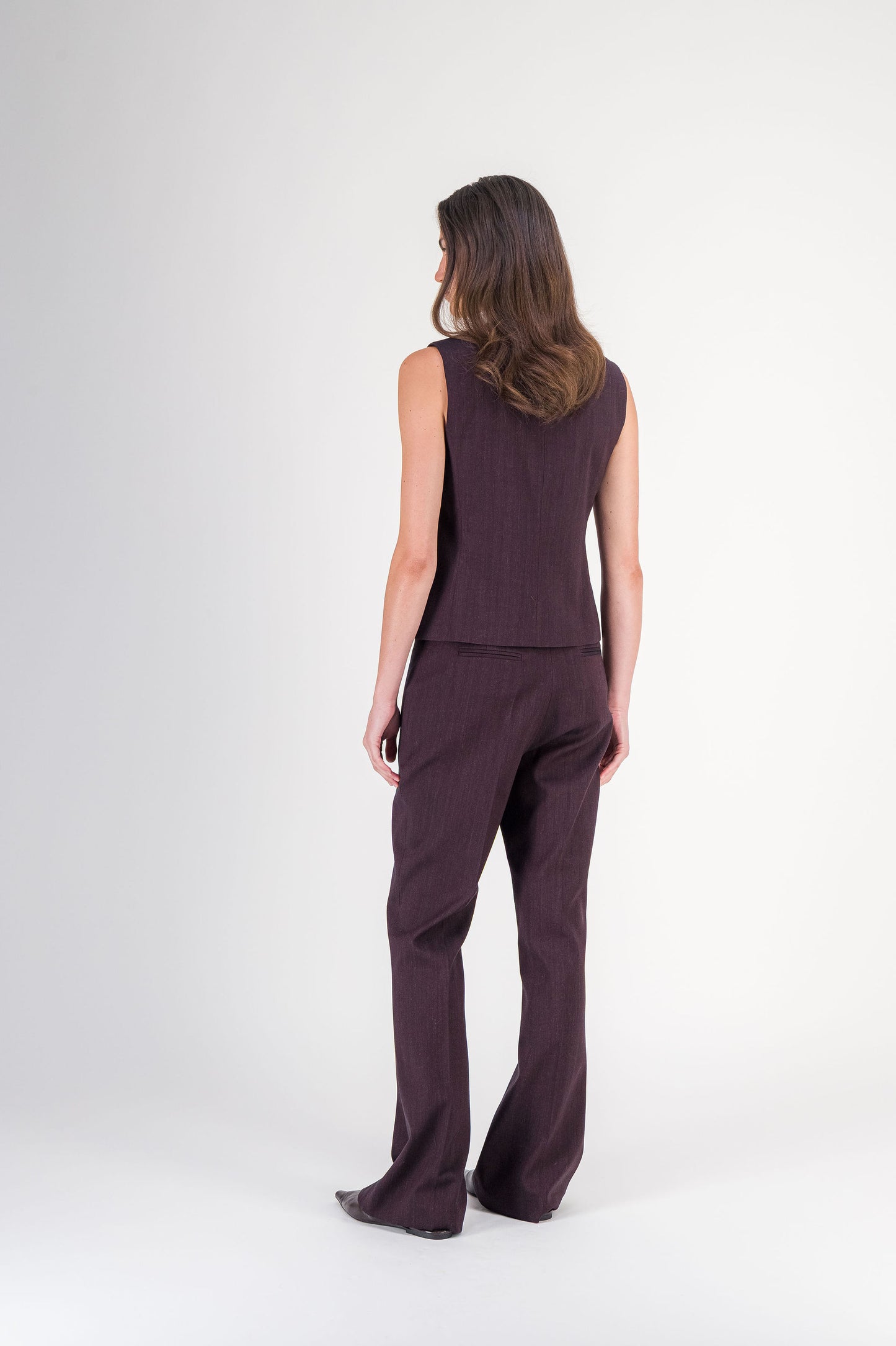 Pantalon droit à plis en laine et coton grenat