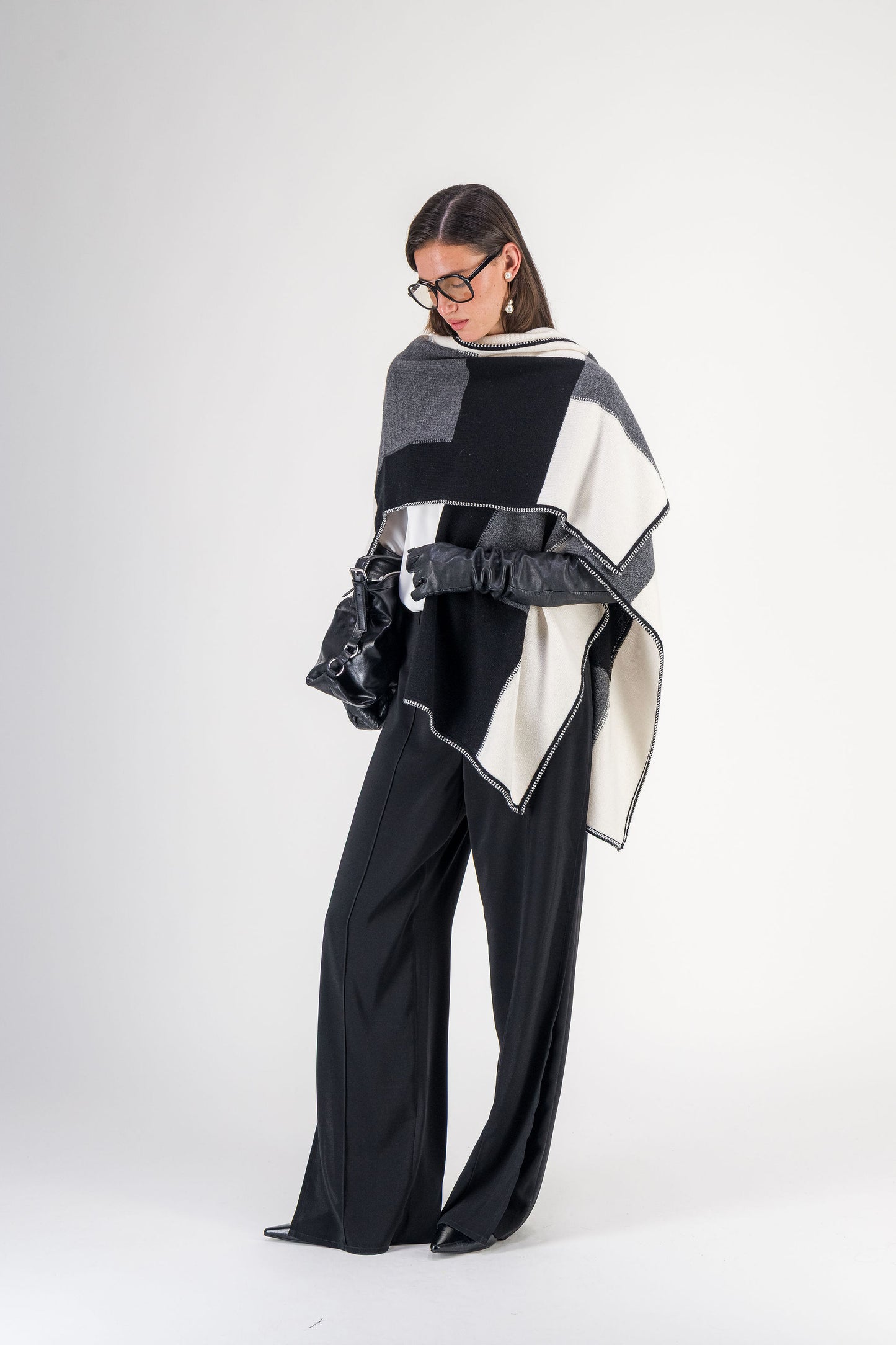 Pantalon droit taille haute à plis centraux noir