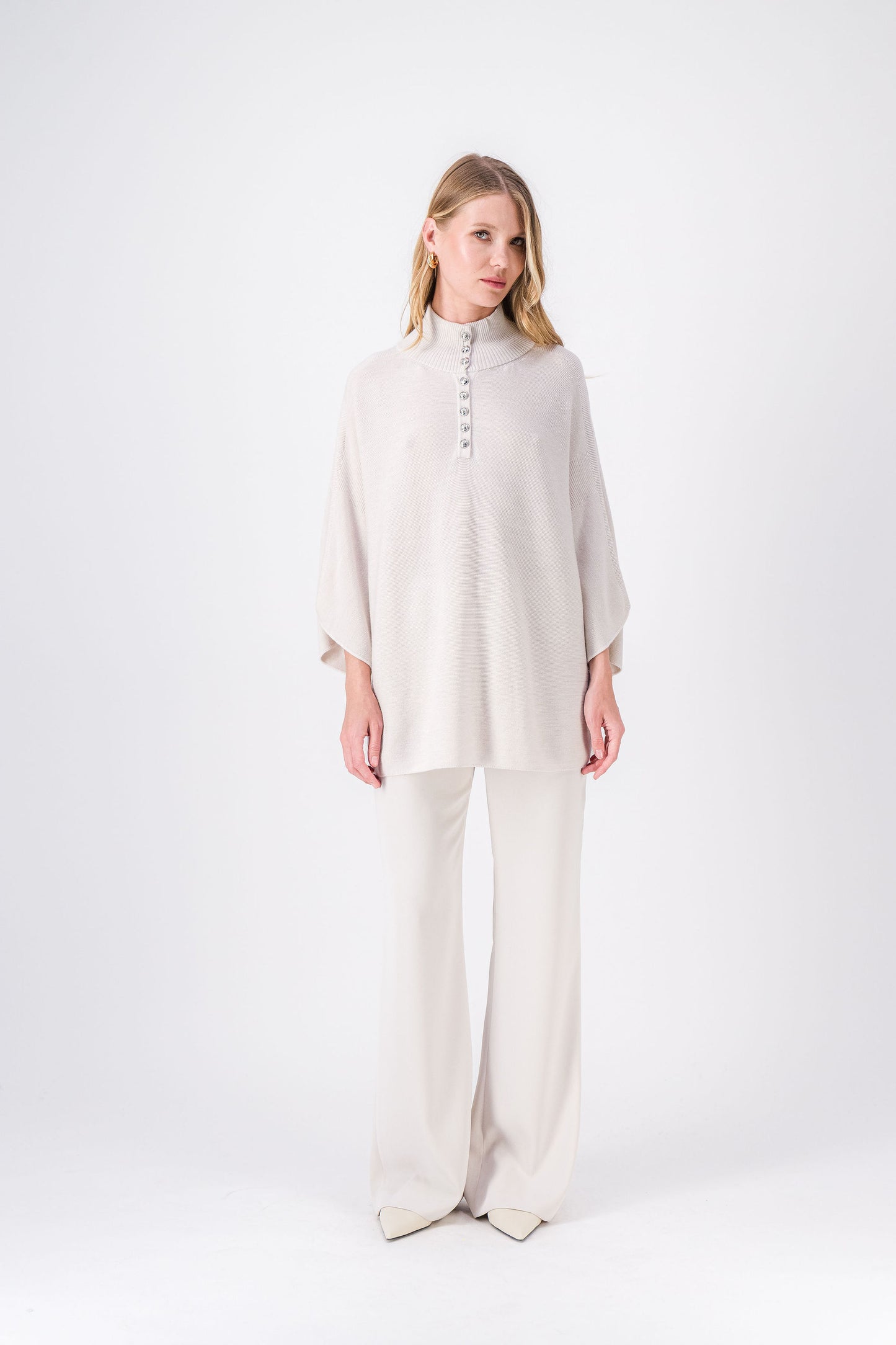 Pull beton avec col roulé
