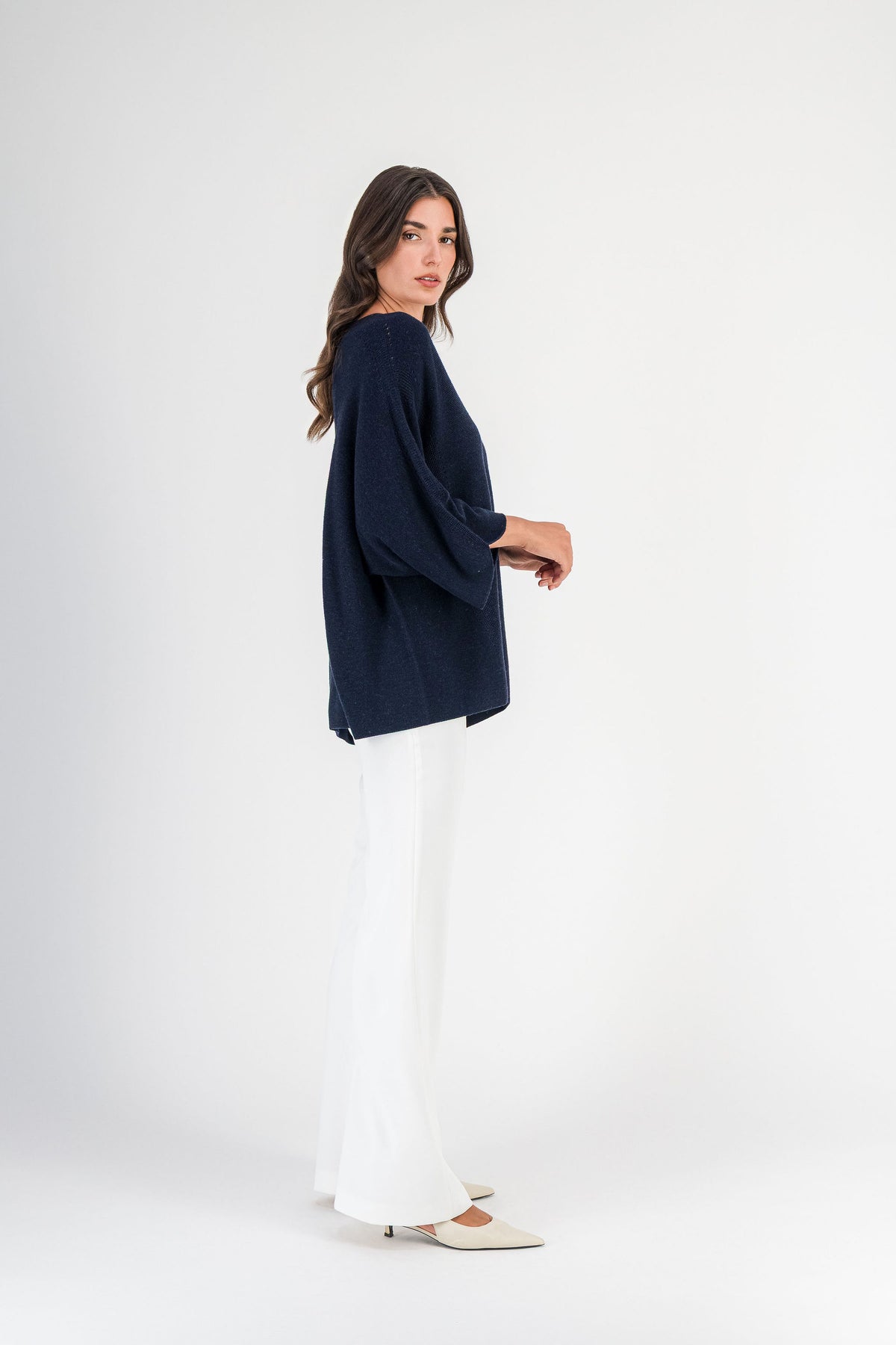 Pull ample en laine mérinos marine