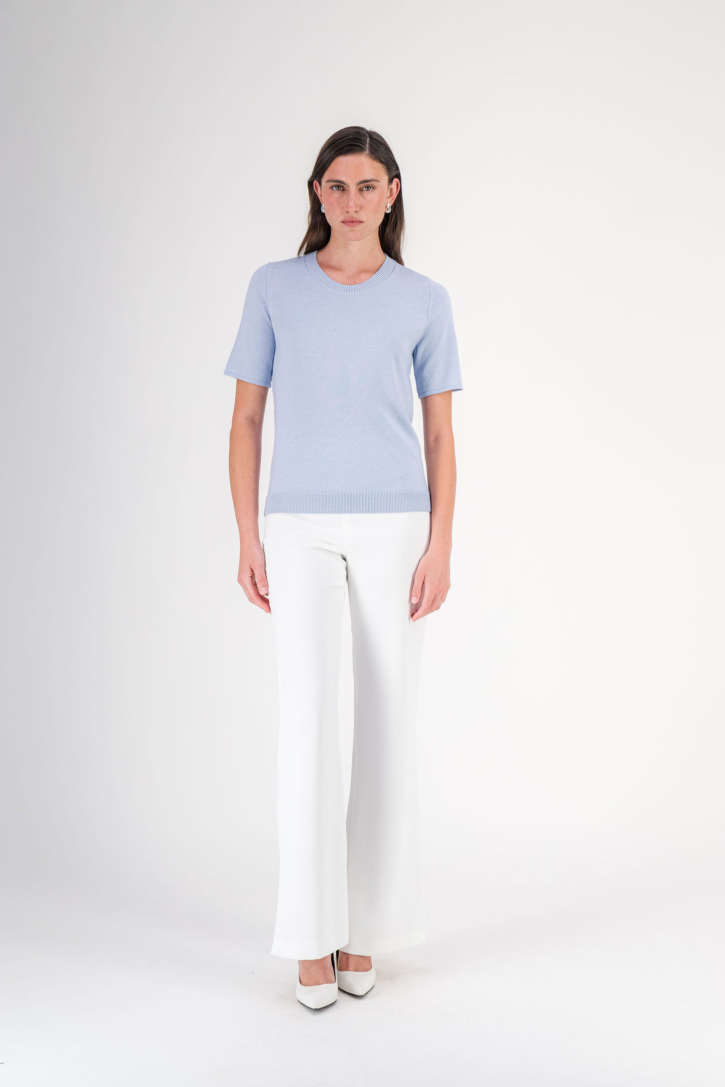Top droit à col rond en laine mérinos en strass bleu denim