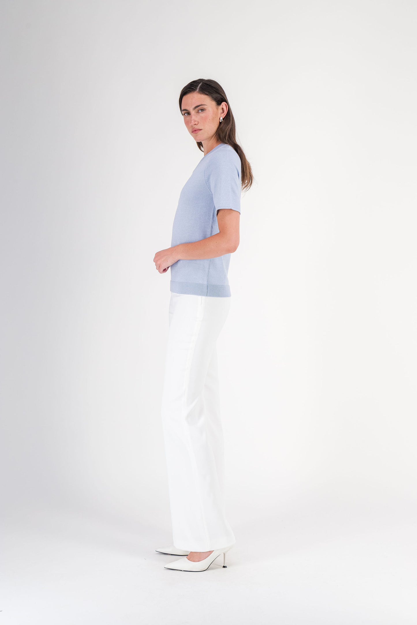 Top droit à col rond en laine mérinos en strass bleu denim